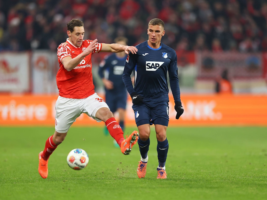 Dominik Kohr gegen Andrej Kramaric.