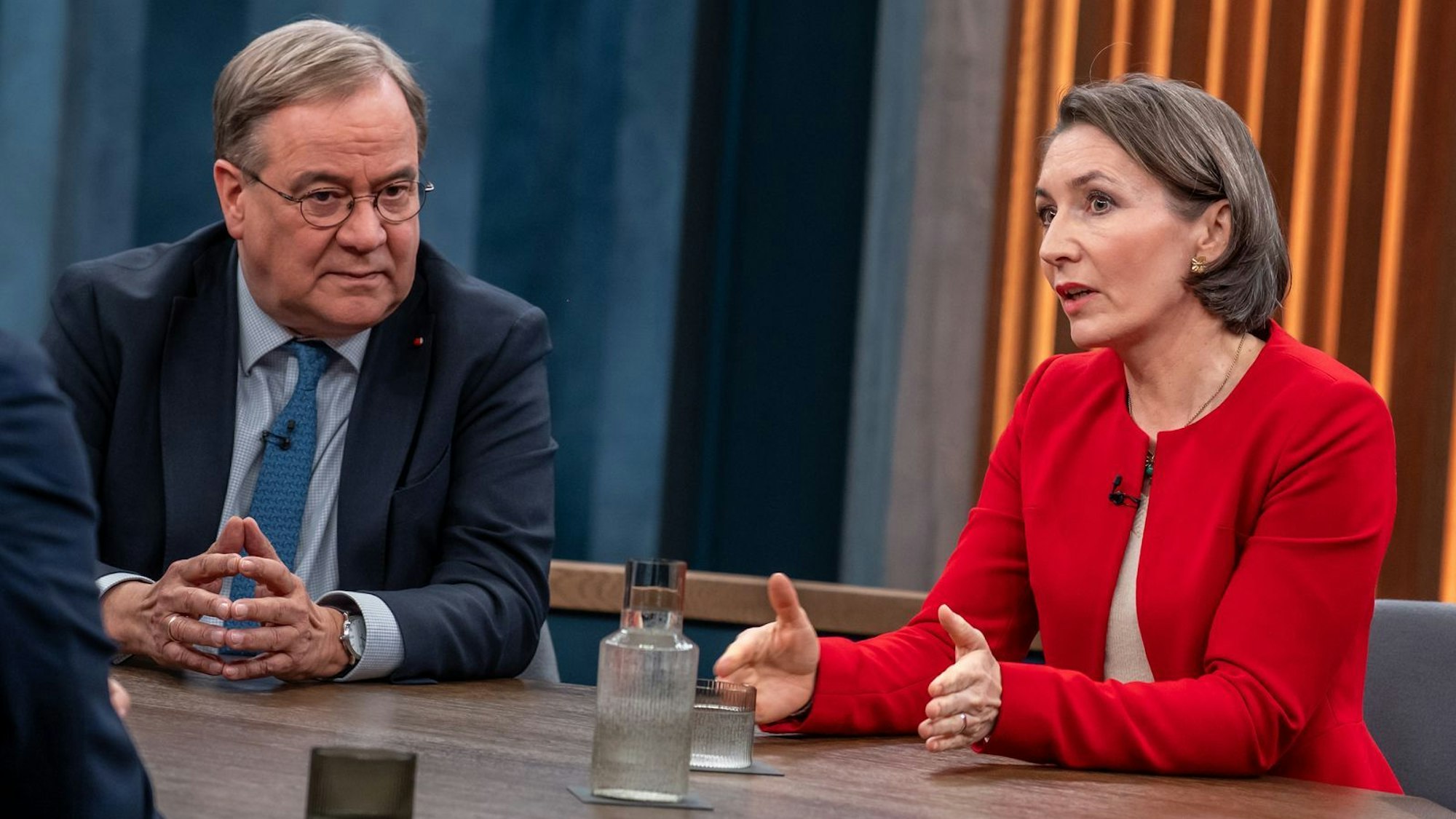 Militärexpertin Claudia Major hält wenig von dem von der US-Regierung vorgelegten Friedensplan für die Ukraine. (Bild: ARD/Thomas Ernst)