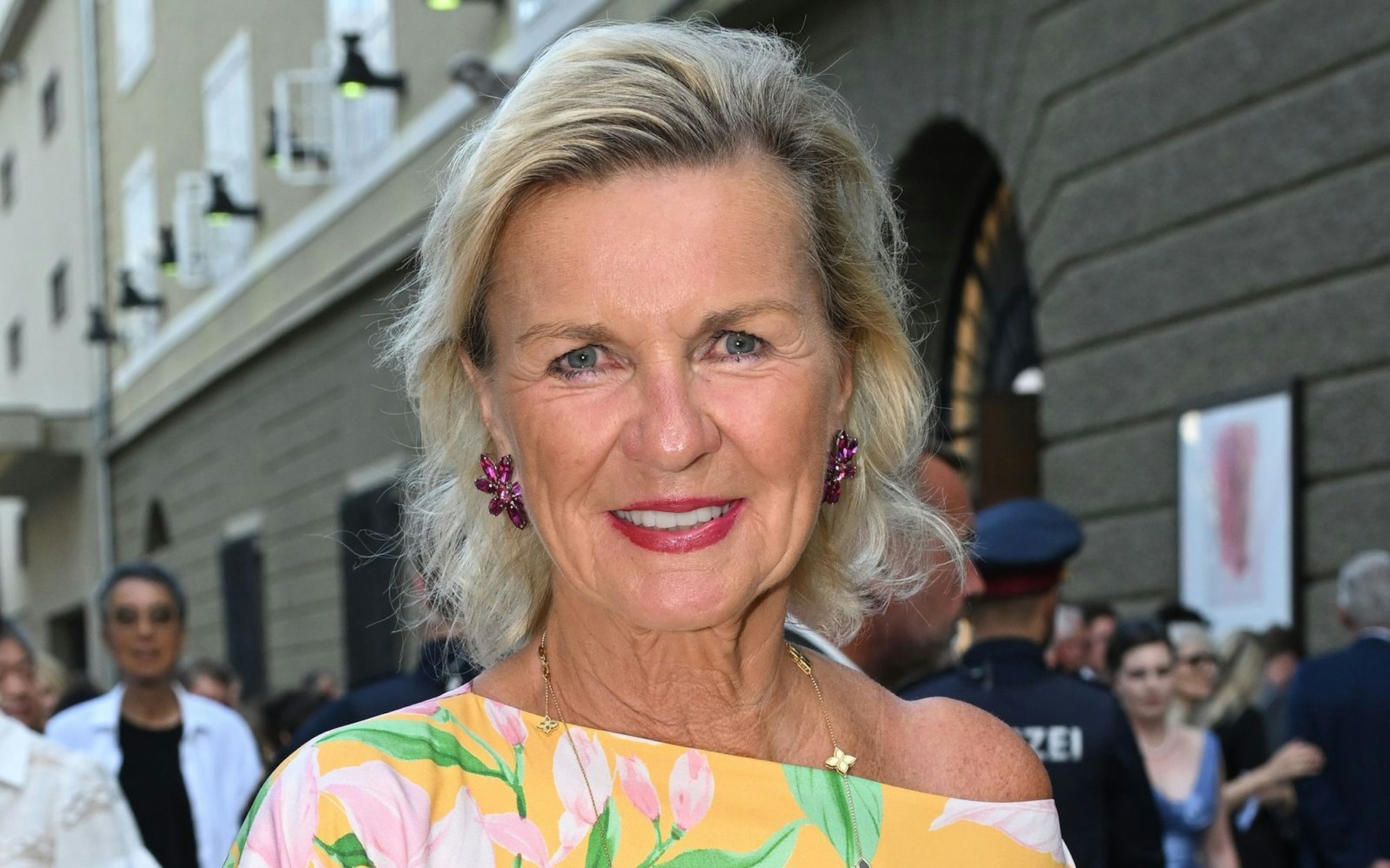 Seit dem Ende ihres „Herzblatt“-Engagements ist Hera Lind wieder hauptsächlich als Autorin tätig. (Bild: Kerstin Joensson/Getty Images)