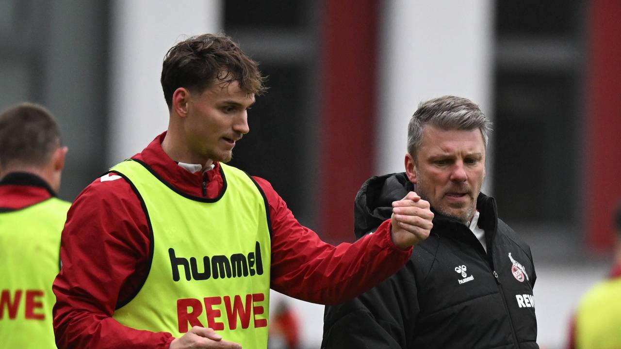 Rav van den Berg im Training des 1. FC Köln.