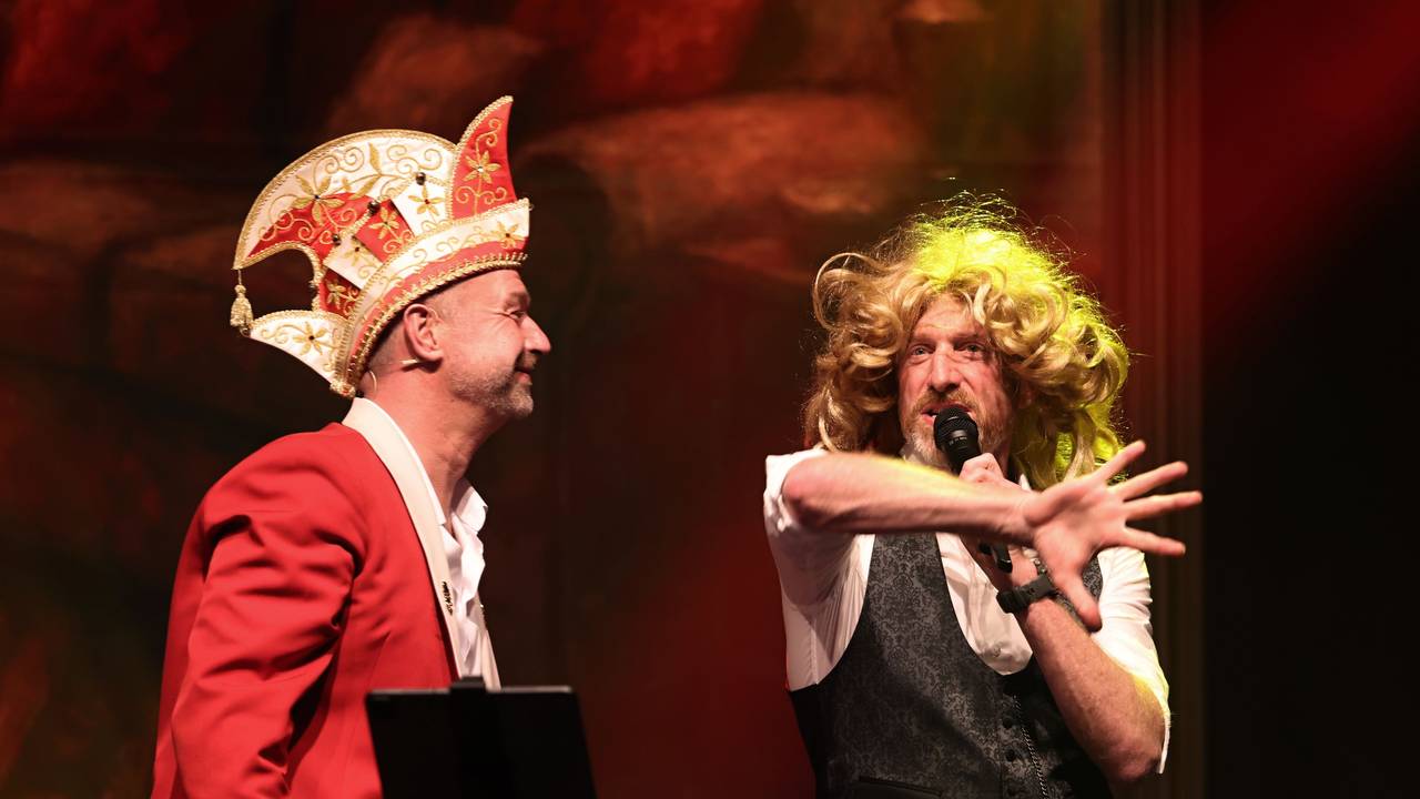 Volker Weininger und Martin Schopps bei der Herrengedeck-Weihnachtsshow.