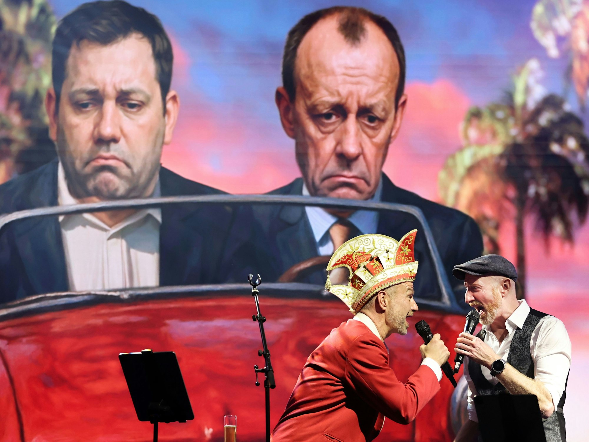 Volker Weininger und Martin Schopps zusammen auf der Bühne.