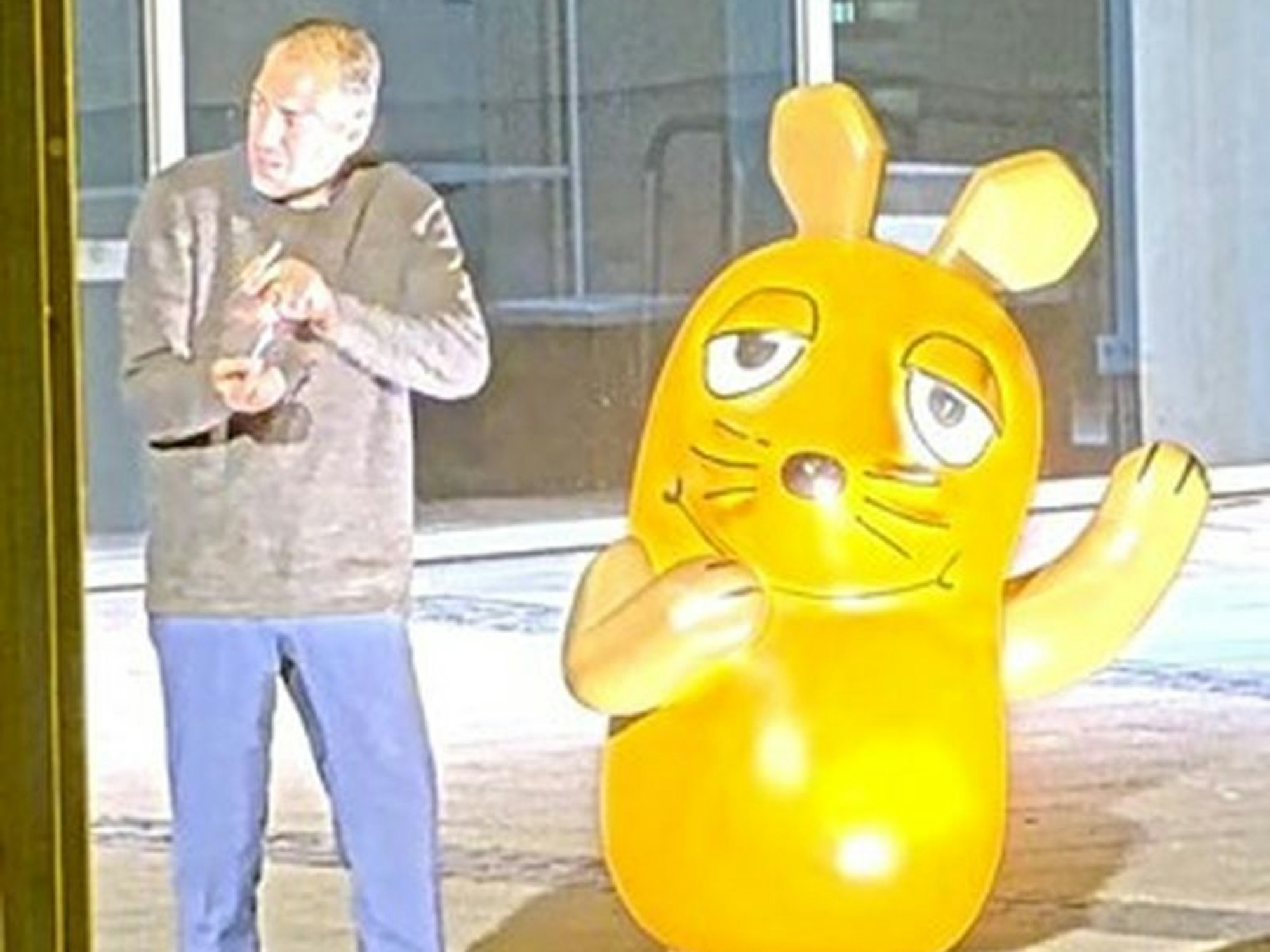 Die Polizei Köln fahndet nach einem Brandstifter. (Symbolfoto)