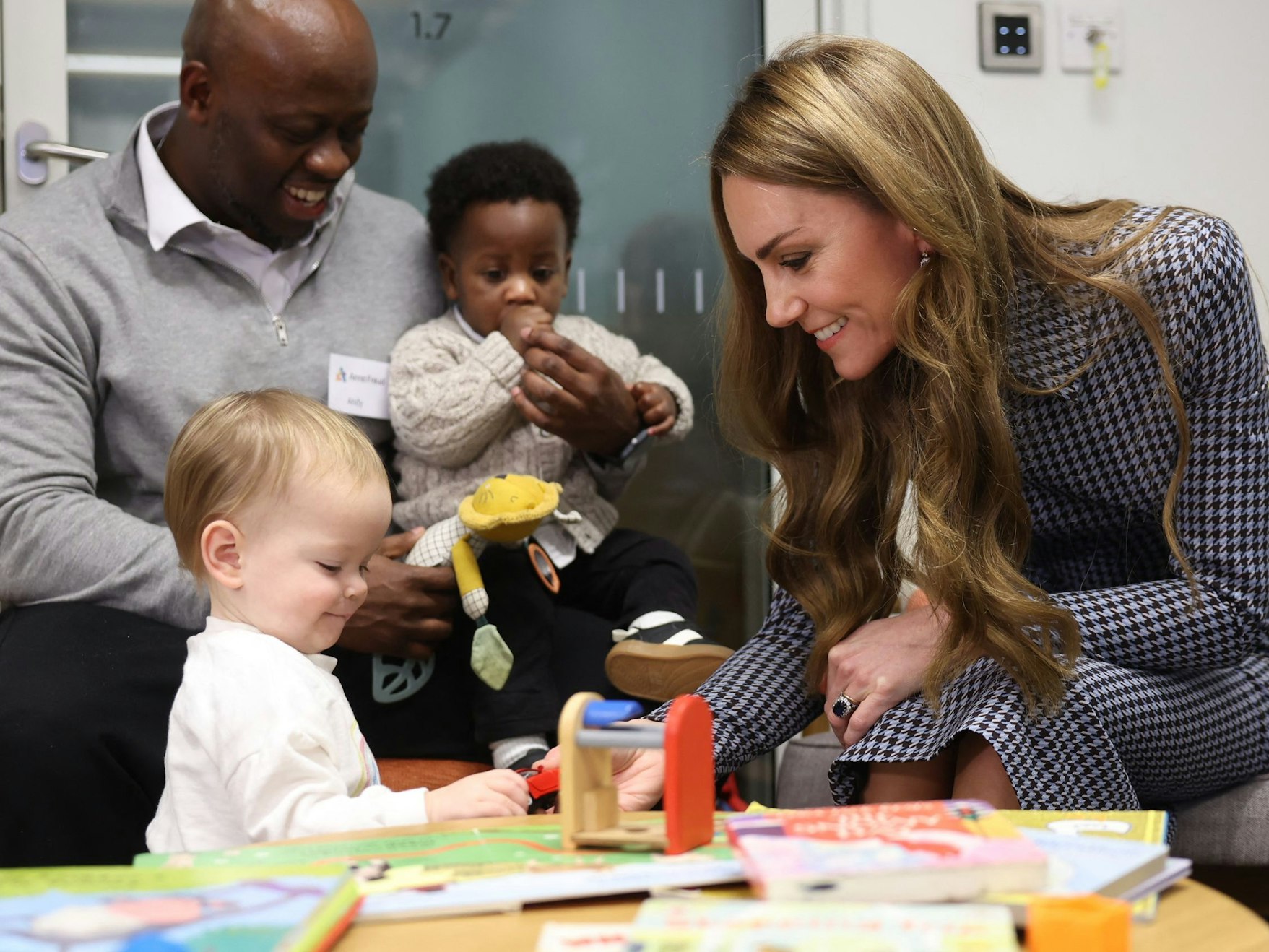 Prinzessin Kate besucht eine Wohltätigkeitsorganisation für geistige Gesundheit von Kindern.