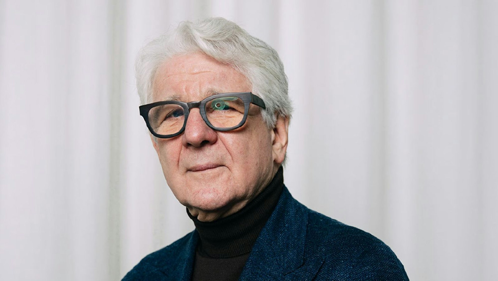 Marcel Reif zitierte in seiner vielbeachteten Bundestagsrede die Worte seines Vaters „Sei a Mensch“. Fast täglich werde er darauf angesprochen, so der Journalist. (Bild: Marcel Reif)