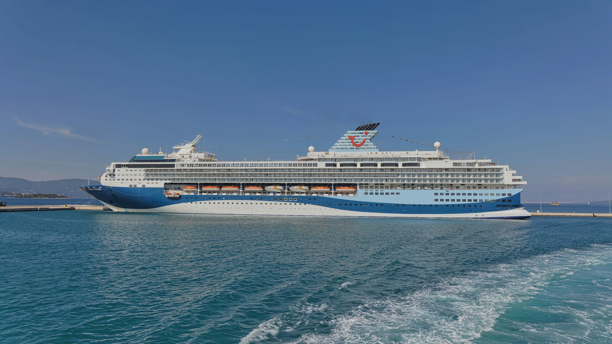 Auf der „Marella Explorer 2“ hat sich ein Unglück ereignet.