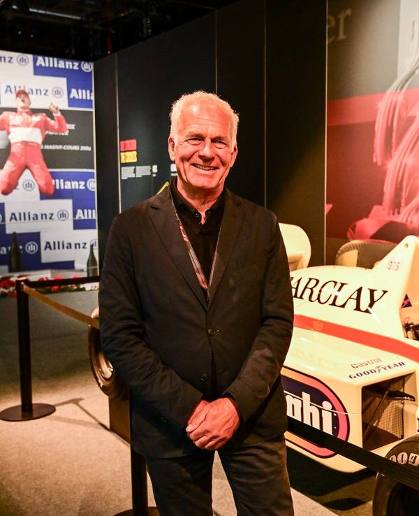 Der ehemalige Formel-1-Fahrer und Kommentator Christian Danner in der neuen Formel 1 Ausstellung im Obex, am Dienstag den 21. Oktober 2025 in Oberhausen.