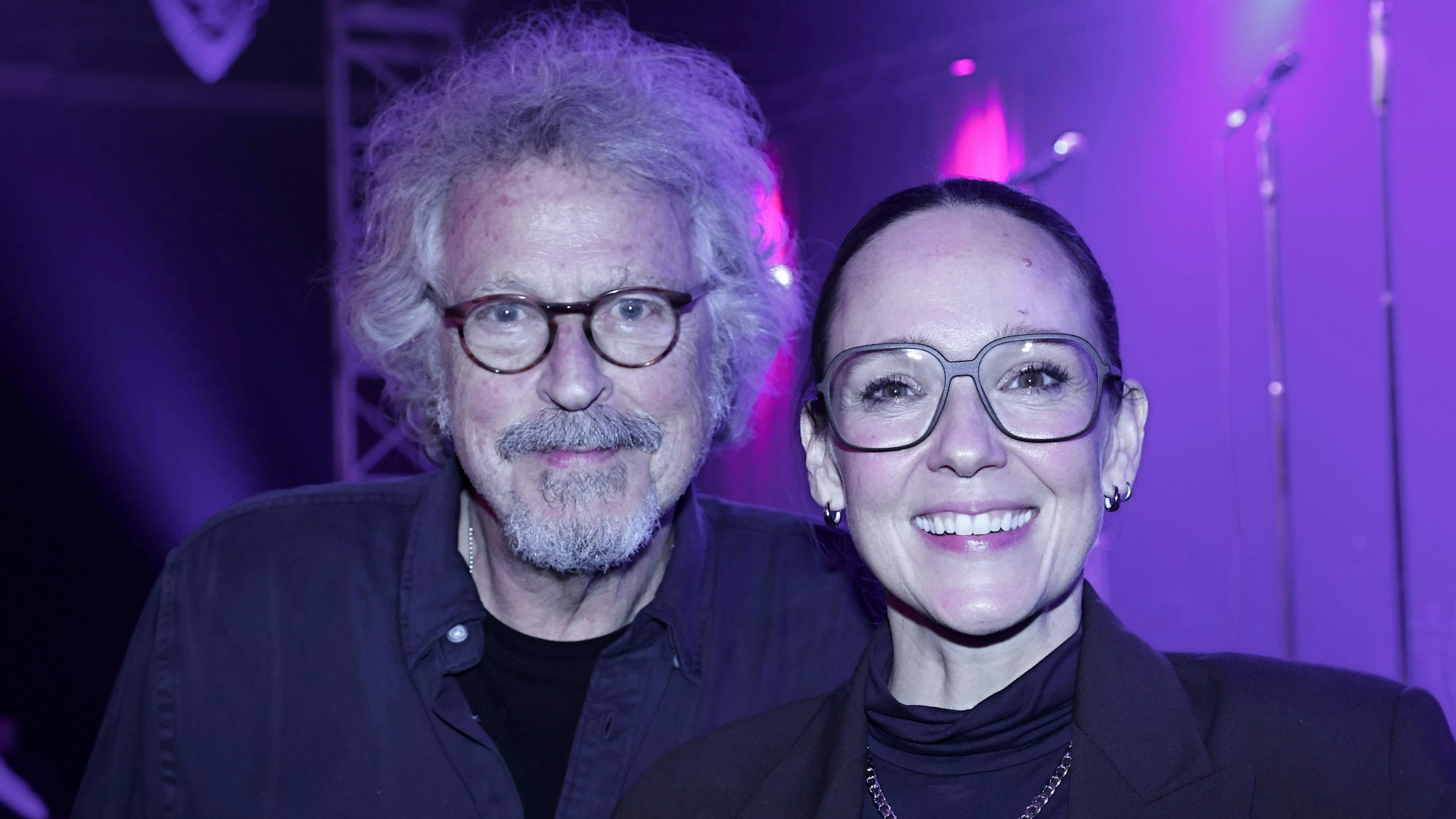 Wolfgang Niedecken zusammen mit Carolin Kebekus.