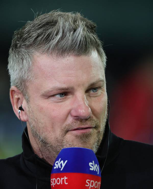 Trainer Lukas Kwasniok (1. FC Köln), hier beim Spiel gegen Eintracht Frankfurt am 22. November 2025.