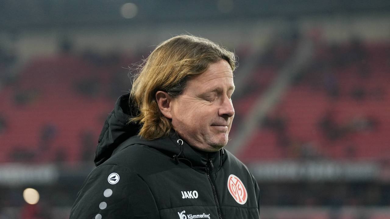 Bo Henriksen mit geschlossenen Augen.