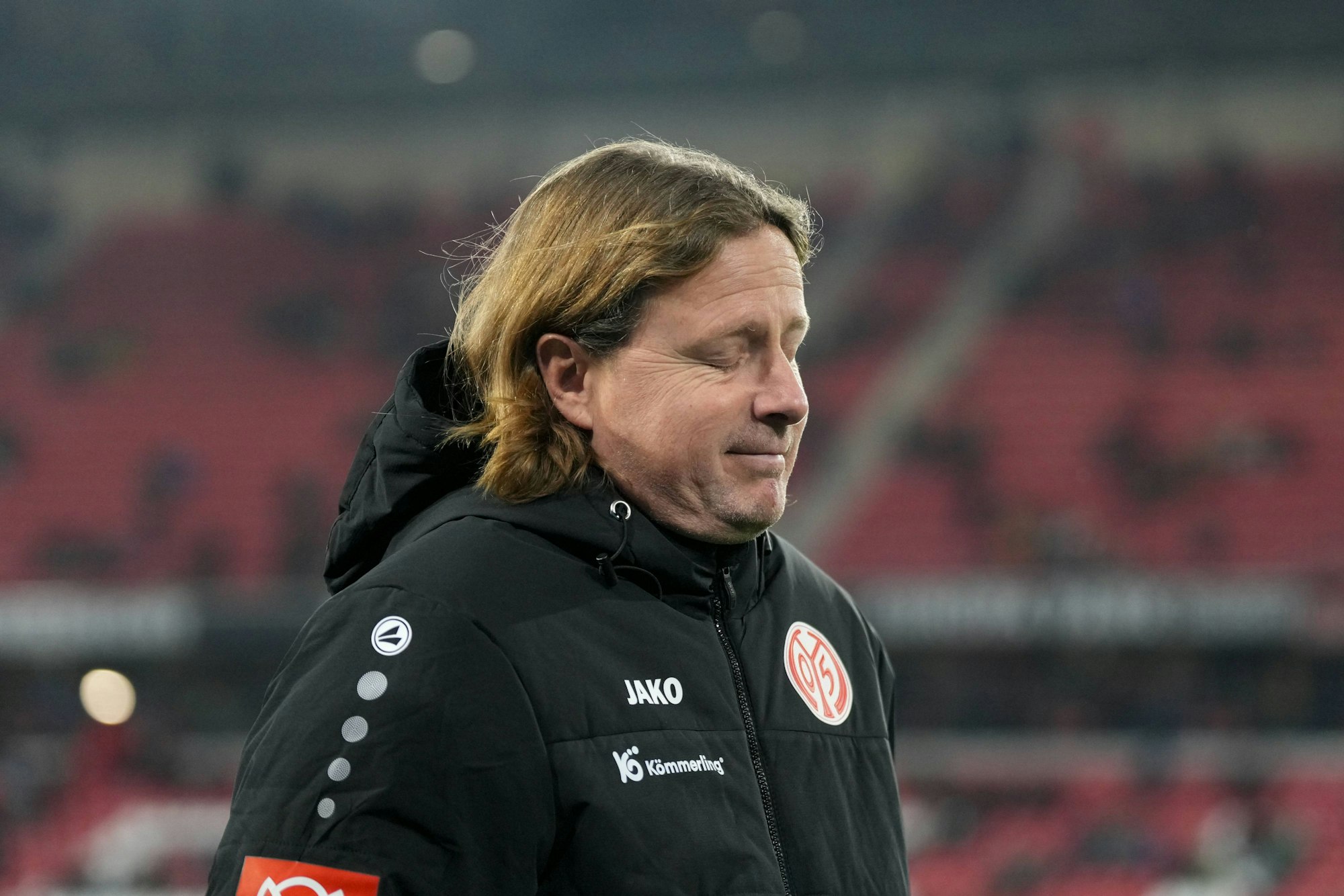 Bo Henriksen mit geschlossenen Augen.