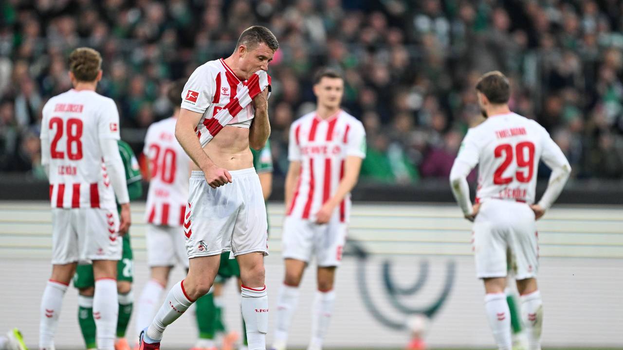 Dominique Heintz (1. FC Köln) musste in Bremen früh ausgewechselt werden.