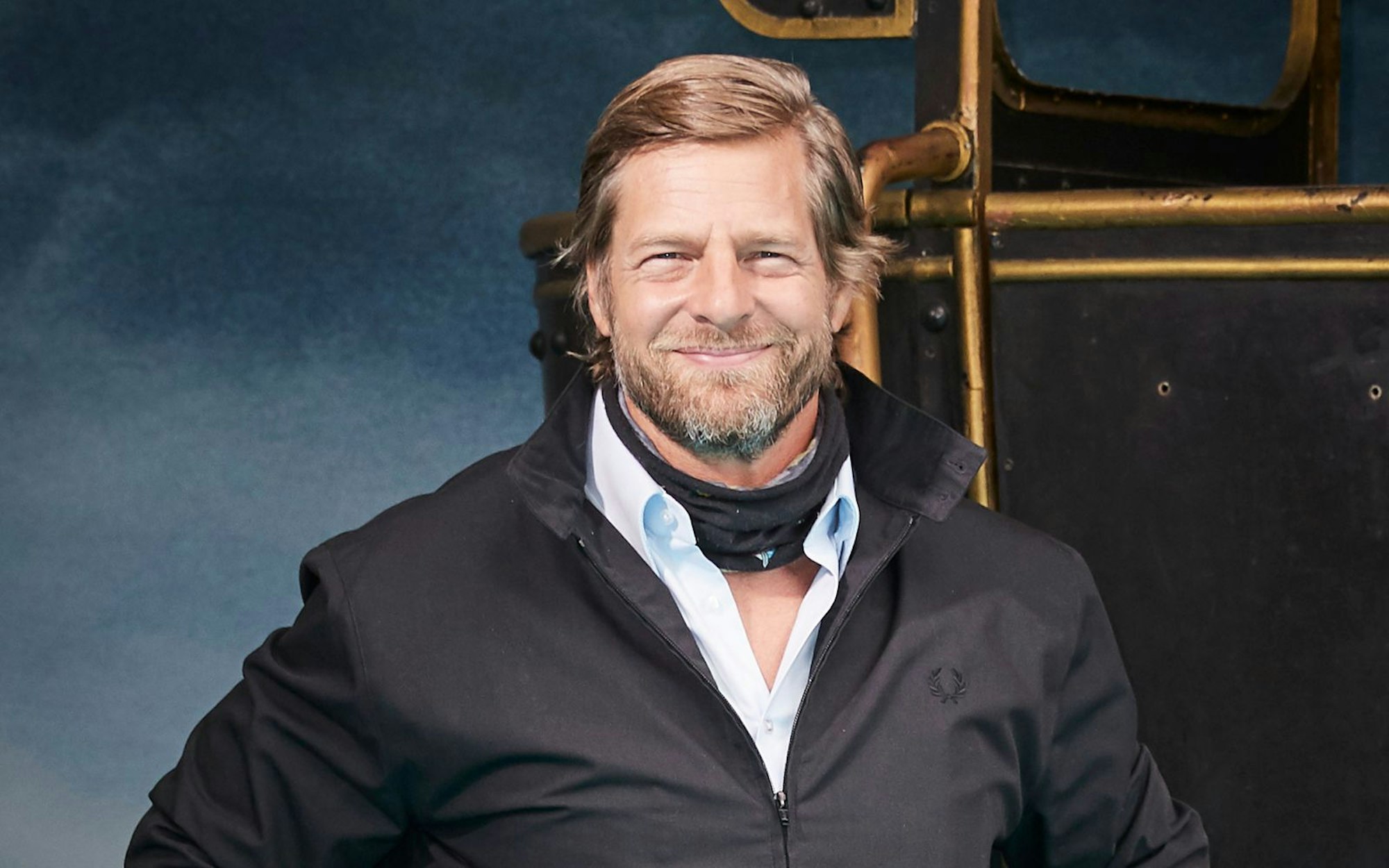 Henning Baum (53) kehrt als Mick Brisgau zurück in den Dienst. Nach elf Jahren Serienpause und dem Film „Der letzte Bulle“ (2019) muss sich der Macho mit Herz einmal mehr durch spannende Fälle wühlen und mit gesellschaftlichen Konventionen kämpfen. Im Interview geht er mit dem Thema Männlichkeit ins Gericht. (Bild: 2020 Getty Images/Sebastian Reuter)