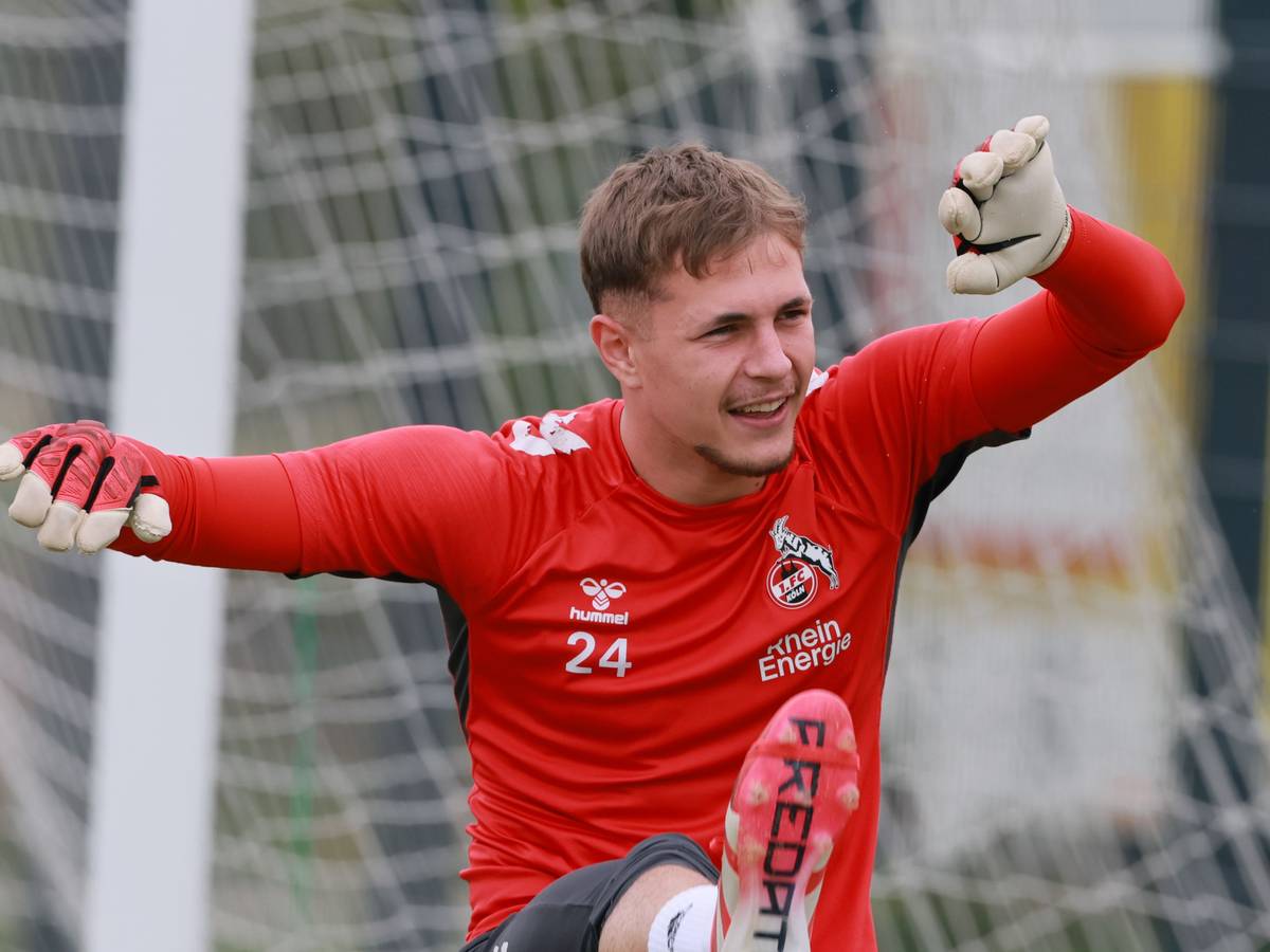 Alessandro Blazic im Training der U21 des 1. FC Köln.