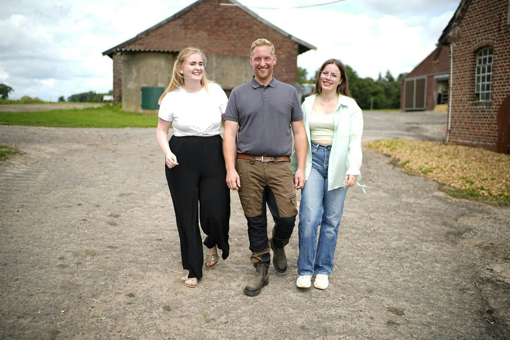 Runderhalter Daniel fühlt sich „sensationell“ als Hahn im Korb. (Bild: RTL / Stefan Gregorowius)
