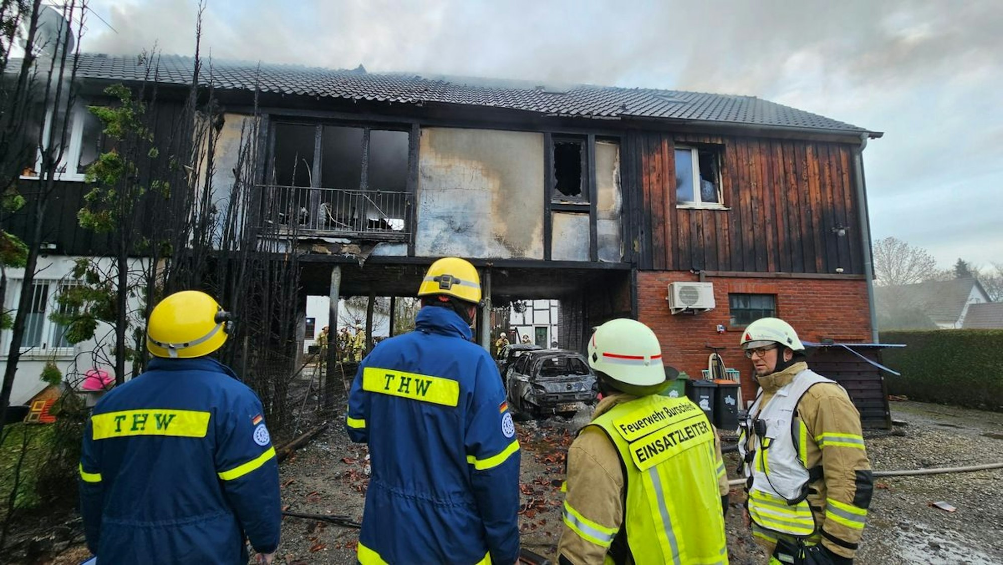 Fachwerkhaus bei Brand in Burscheid zerstört.