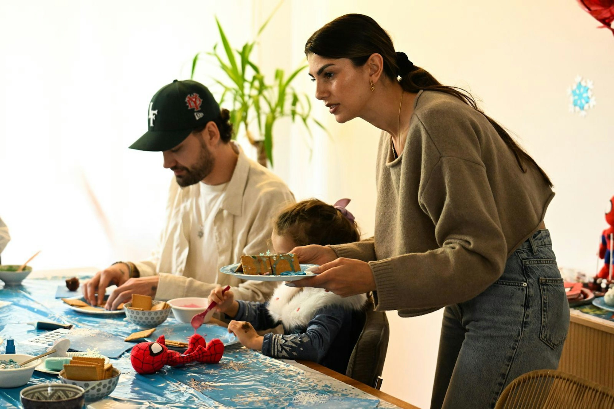 Wie meistert das Ex-Paar Yeliz und Jimi den Alltag? Die neue Sky-Serie gewährt einen echten Einblick in das Leben der TV-Stars. (Bild: STEFANIE SCHUMACHER)