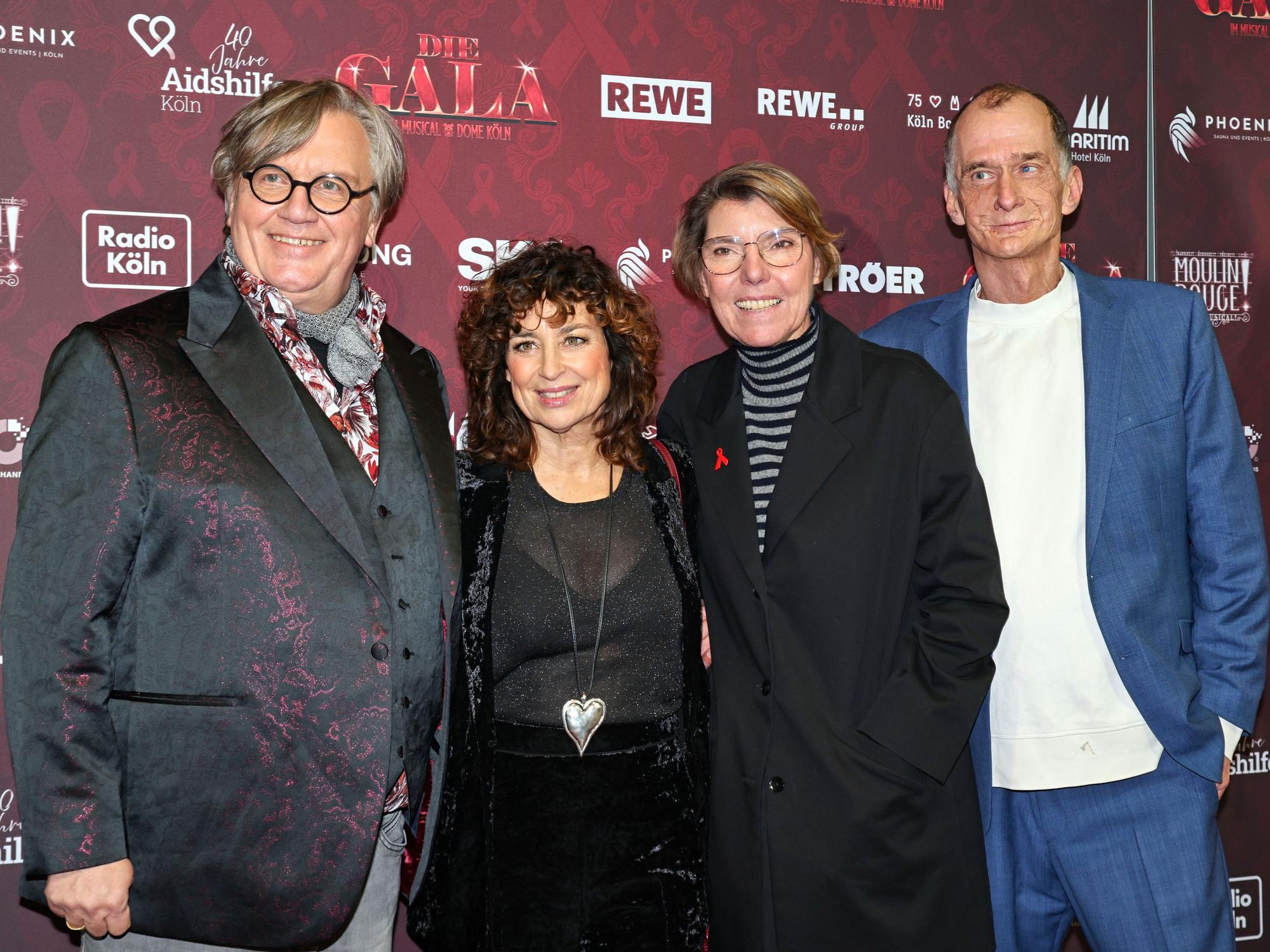 Hape Kerkeling mit Isabel Varell, Bettina Böttinger und Georg Uecker.
