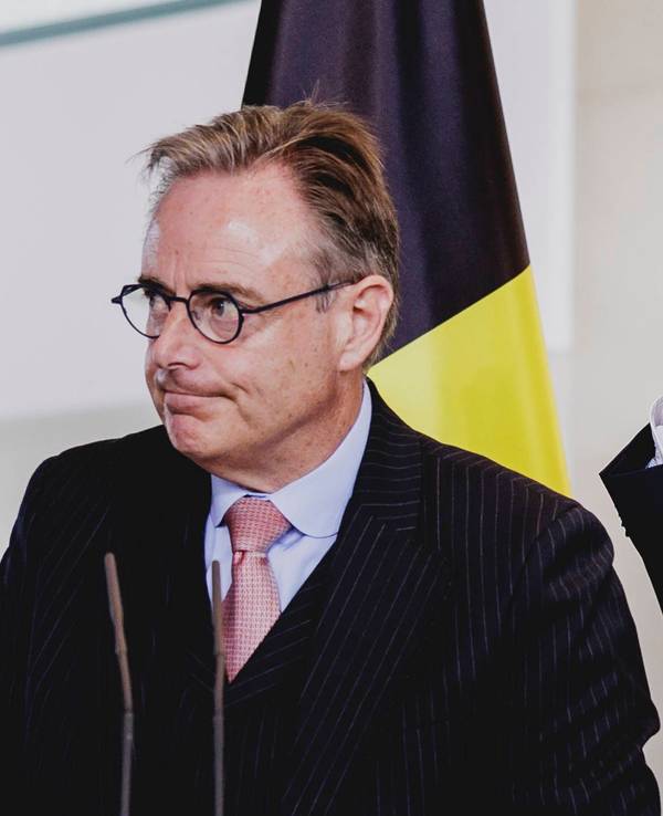 Kanzler Friedrich Merz (CDU) und Bart De Wever, Ministerpräsident von Belgien, bei einer Pressekonferenz in Berlin (Archivbild).