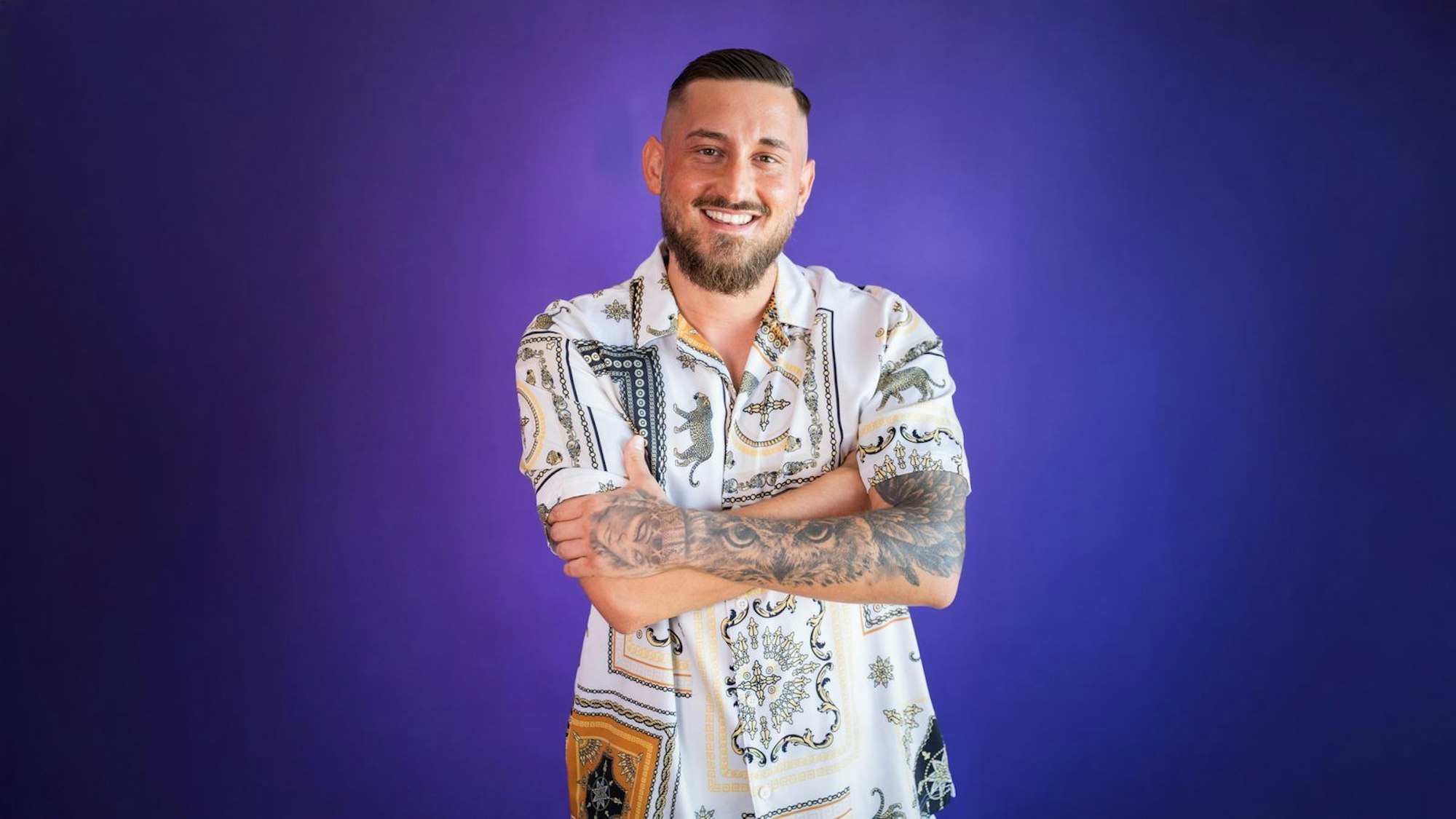 In Alex Z. sehen einige Männer harte Konkurrenz: „Ein Mike Heiter 2.0?“ (Bild: RTL / Jörn Strojny)