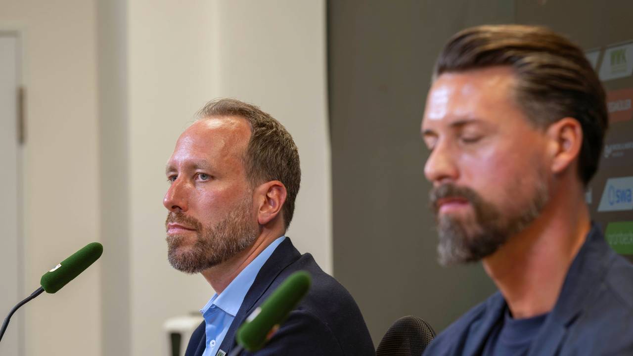 Michael Ströll und Sandro Wagner bei einer Pressekonferenz.