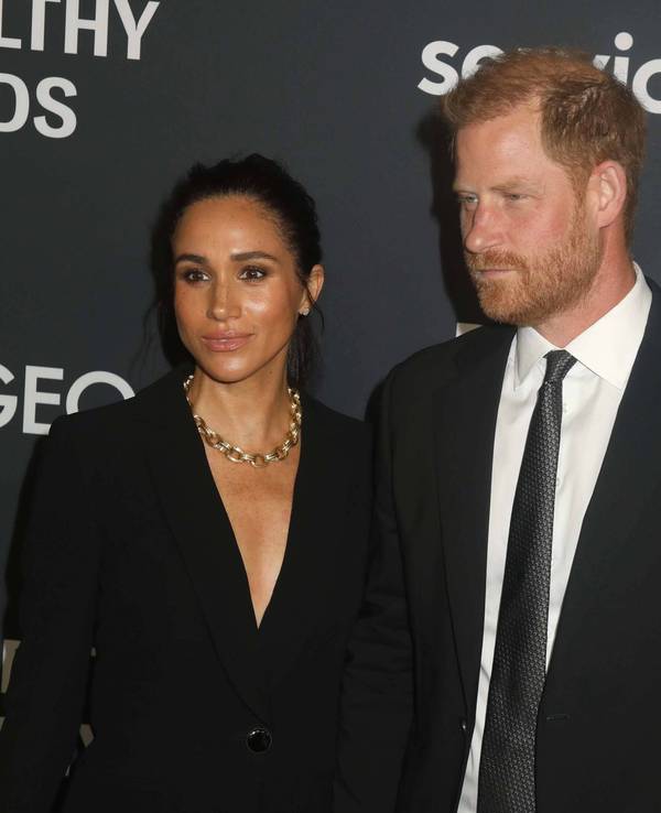 Herzogin Meghan und Prinz Harry bei einer gala.
