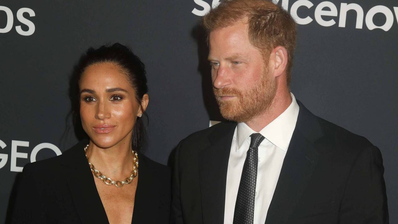 Herzogin Meghan und Prinz Harry bei einer gala.