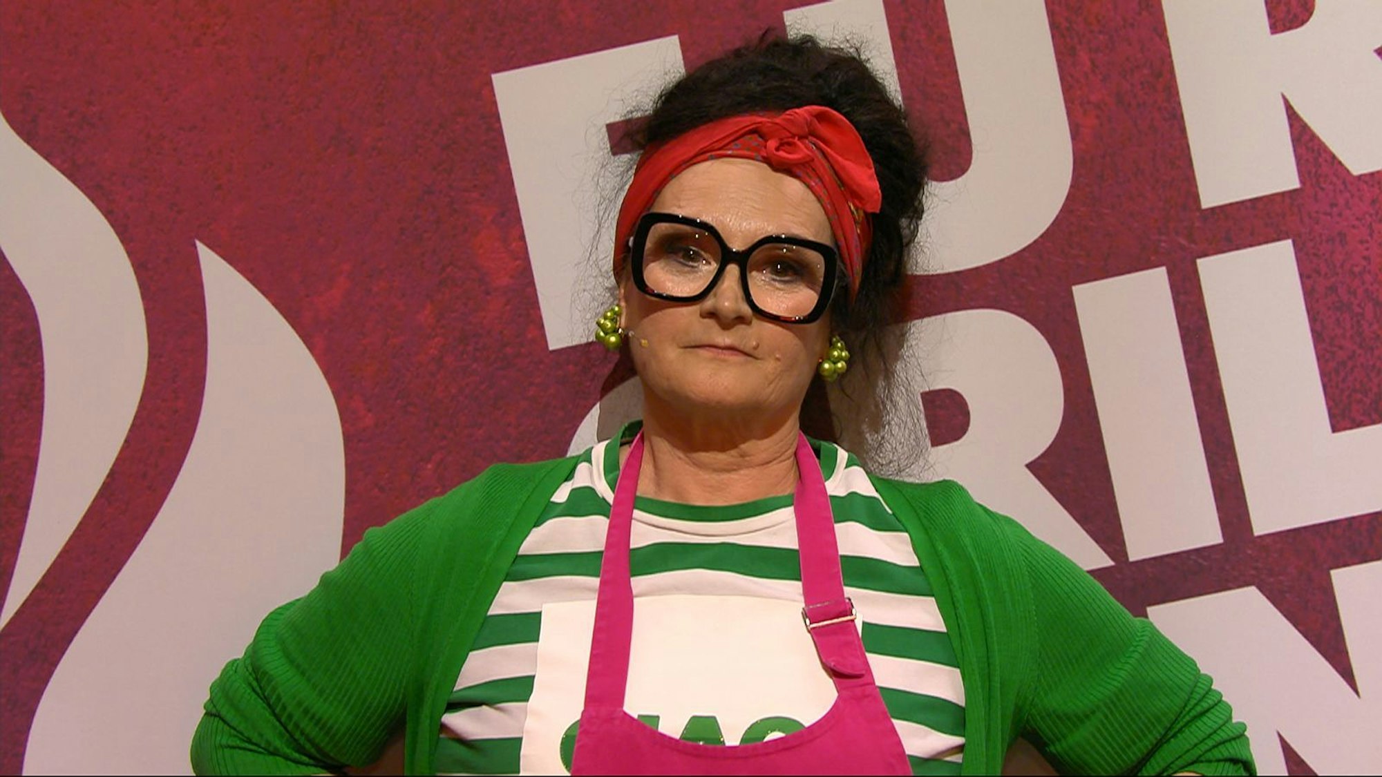 „Ich mach ihn fertig“, kündigte Graciela Cucchiara vor dem Koch-Gang gegen Steffen Henssler an - und hielt Wort. (Bild: RTL)