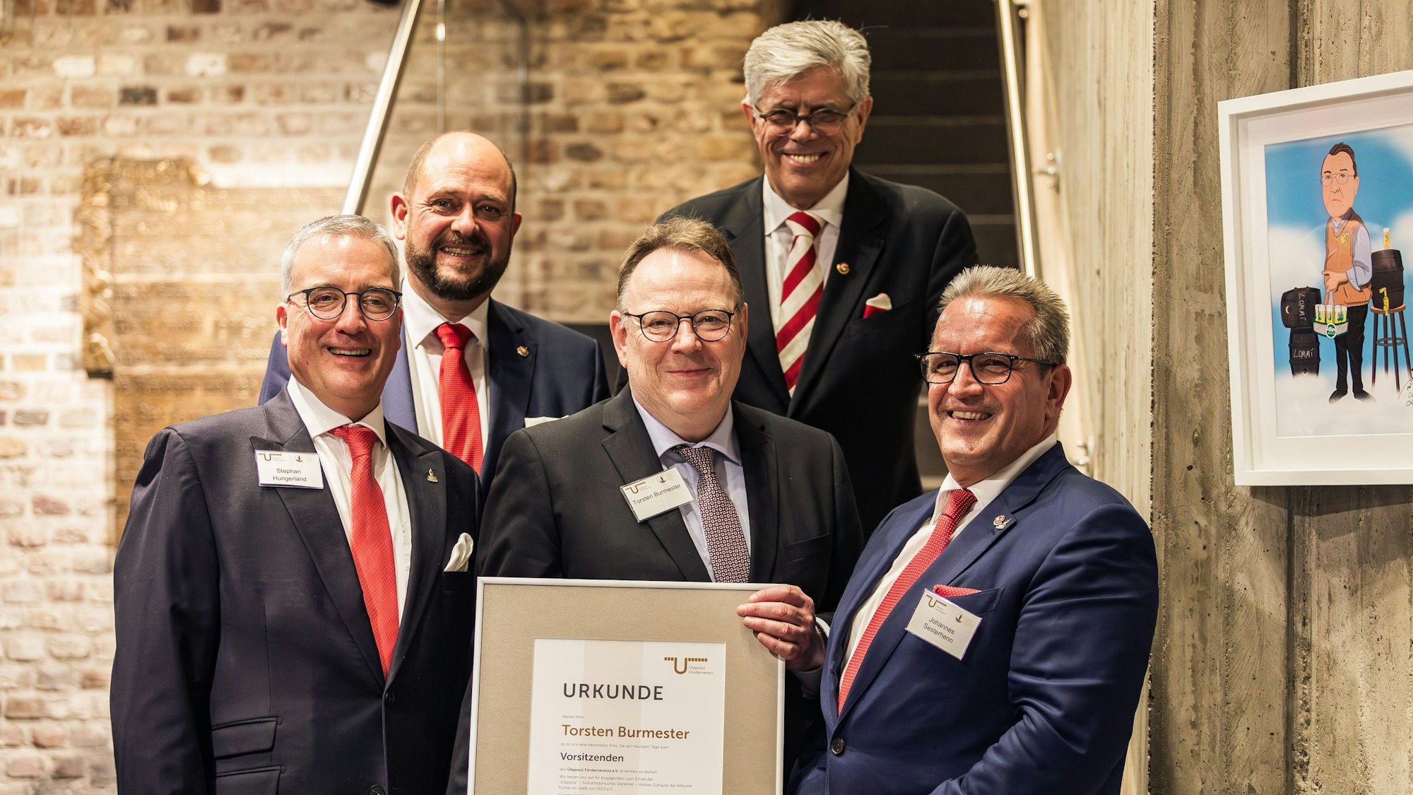 Torsten Burmester bei seiner Ernennung zum Vorsitzender des Ülepooz-Fördervereins.