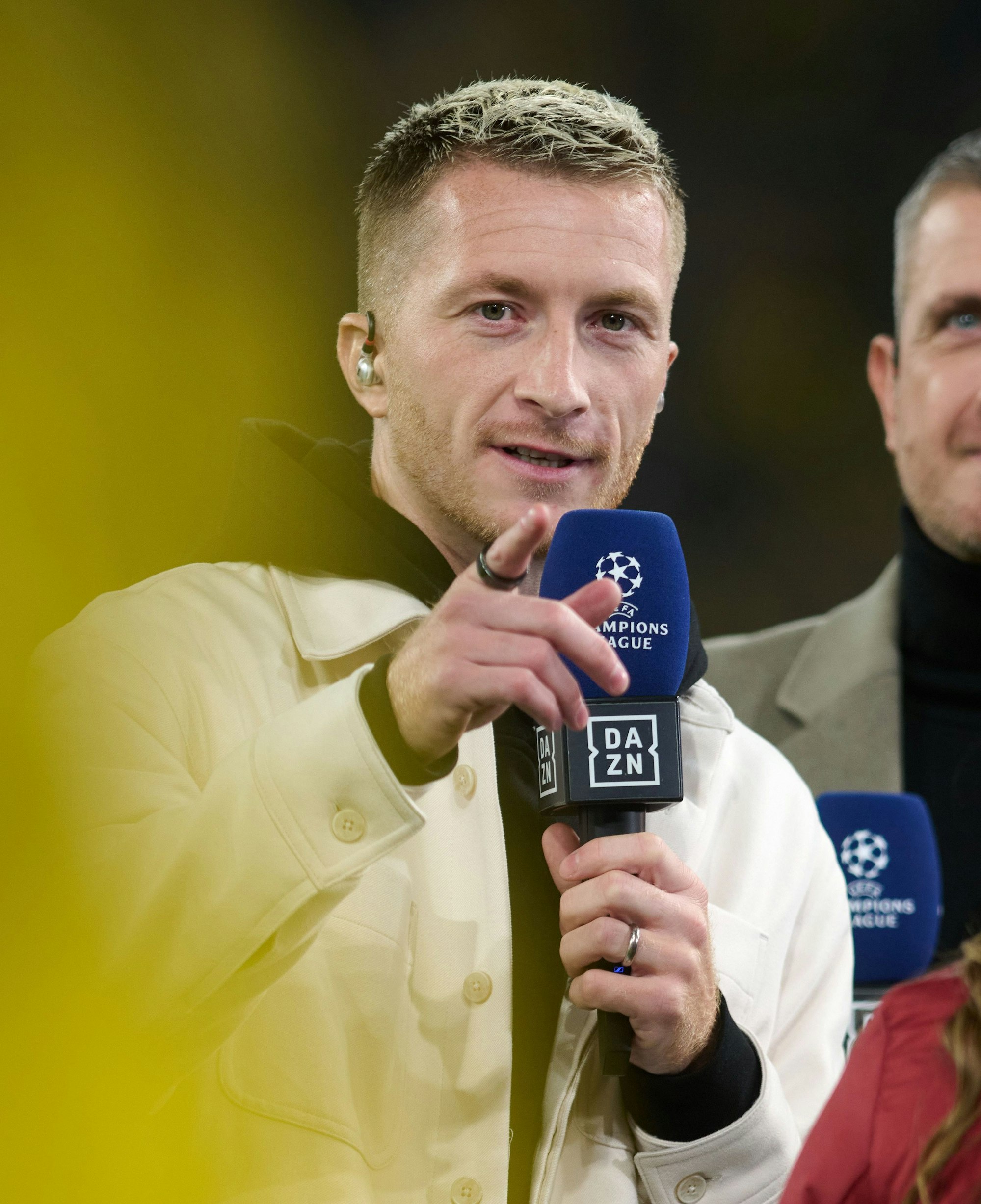 Erstmals als TV-Experte am DAZN-Mikrofon: Marco Reus