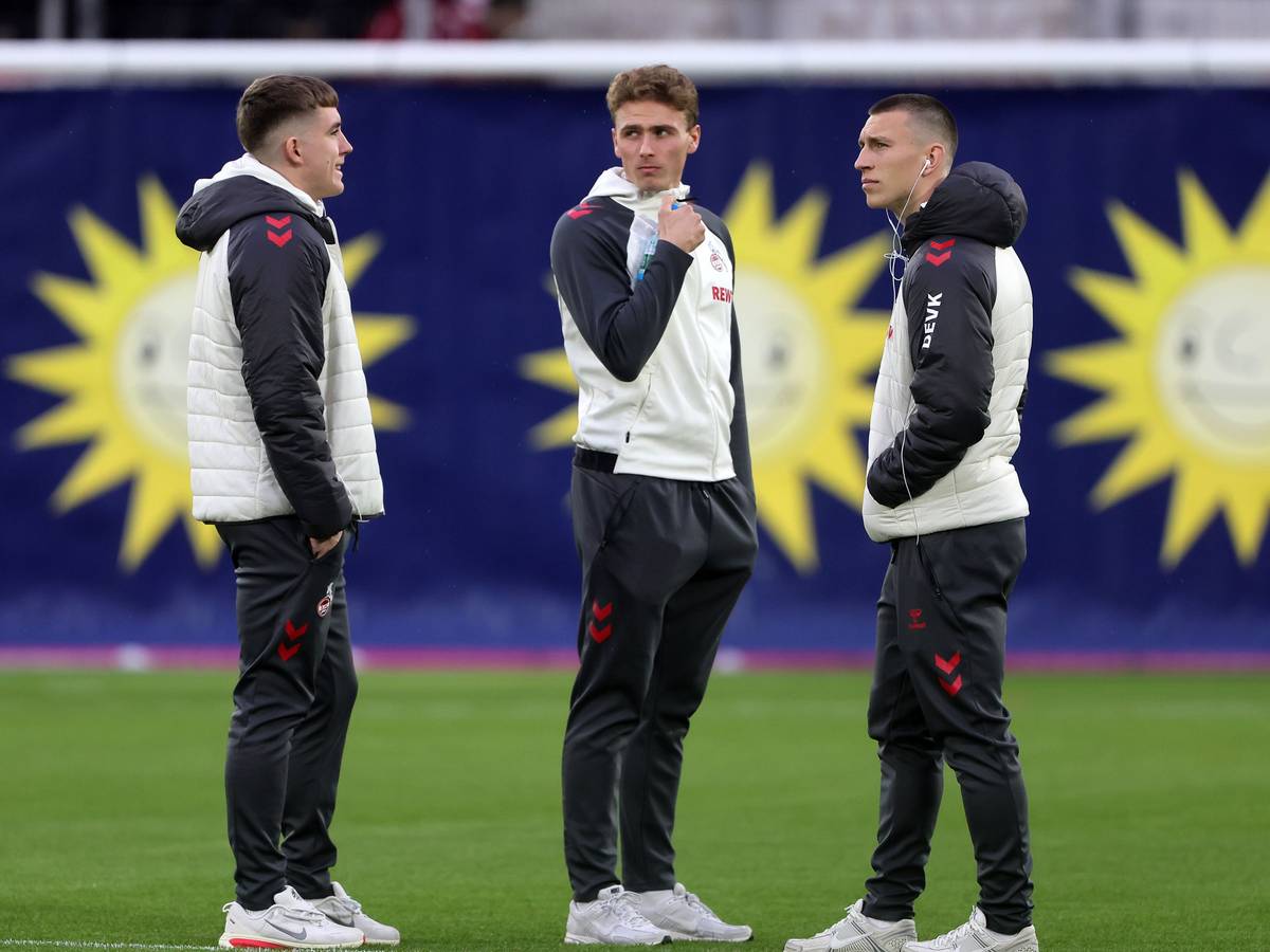 Isak Johannesson, Sebastian Sebulonsen und Kristoffer Lund vor dem Spiel gegen Pauli.