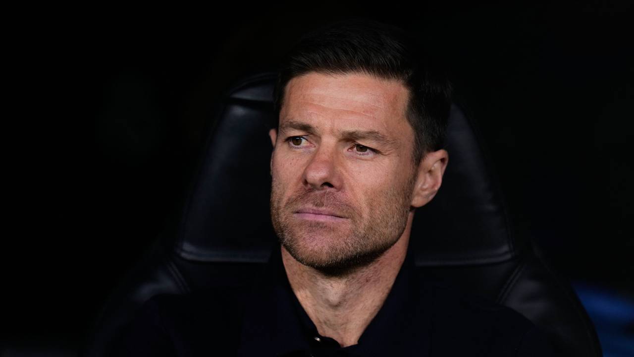 Xabi Alonso bei Real Madrid auf der Trainerbank.