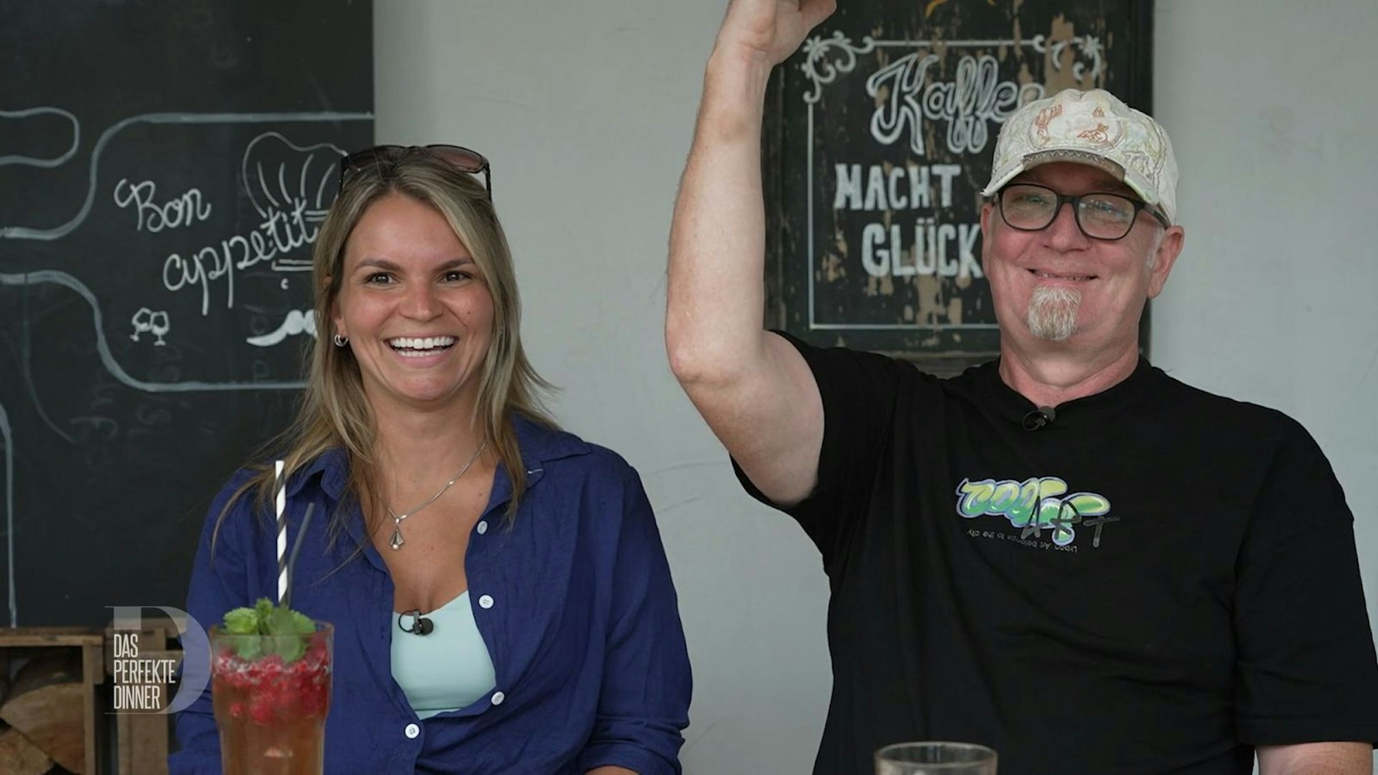 Wie hoch sind die Erwartungen von Larissa und Heiner an Jonas? Sehr hoch!
(Bild: RTL)