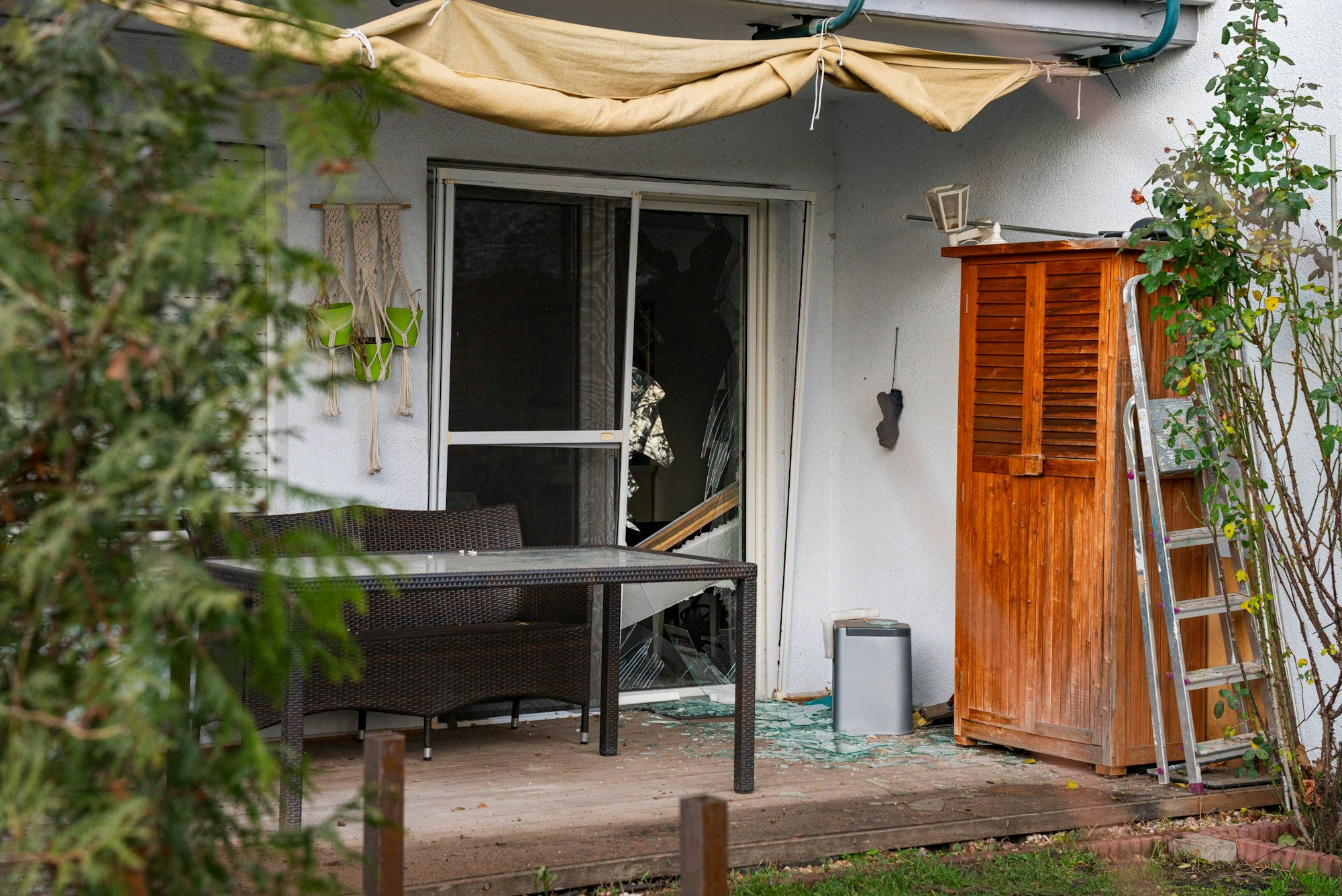 Am Donnerstag, 11.12.2025 ist im Hanauer Stadtteil Großauheim eine 250 Kilogramm schwere Weltkriegsbombe kontrolliert gesprengt worden.