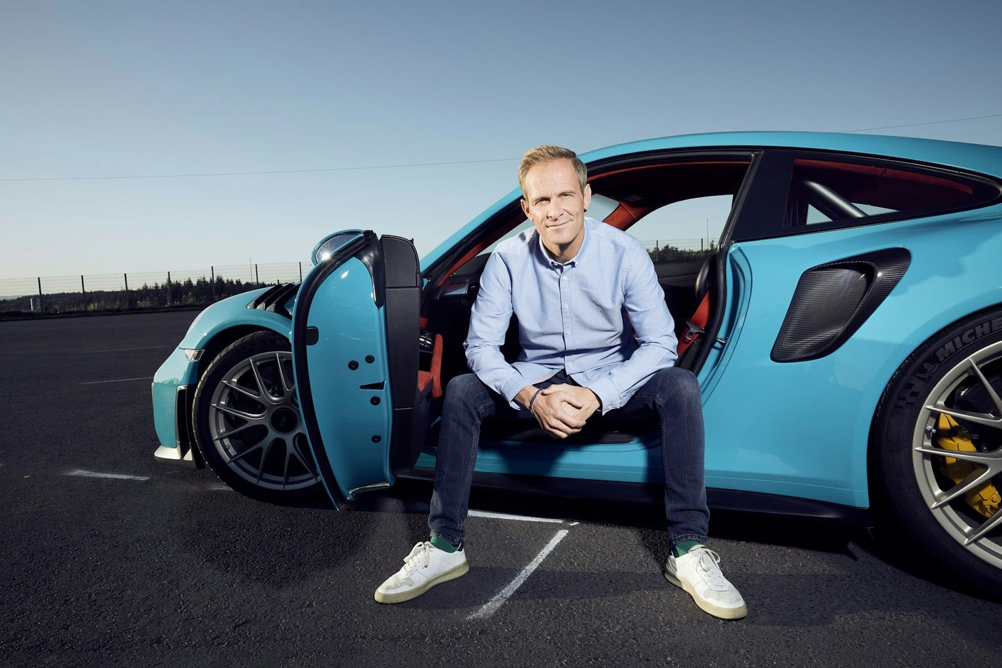 Matthias Malmedie hat einen klaren Favoriten unter allen getesteten Autos. (Bild: RTLZWEI / Das Kraftbild)