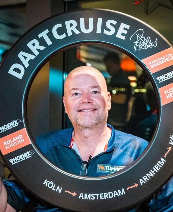 Raymond van Barneveld auf der MS Alisa 2025.