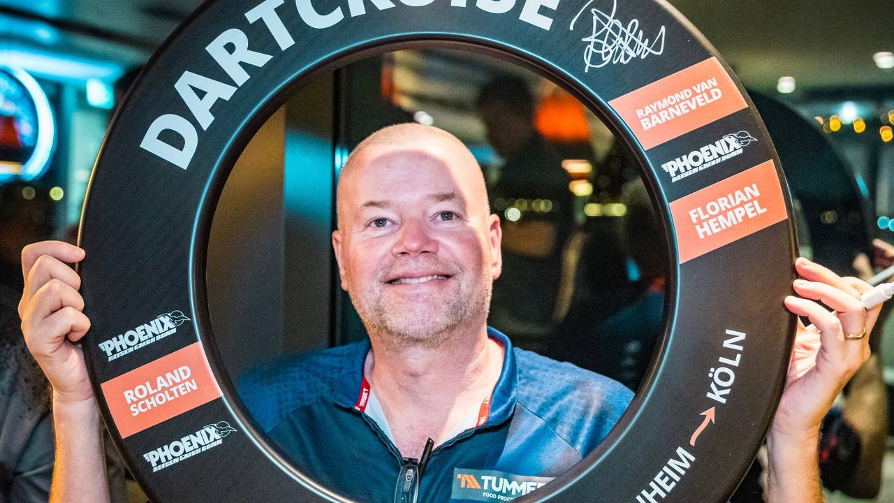 Raymond van Barneveld auf der MS Alisa 2025.