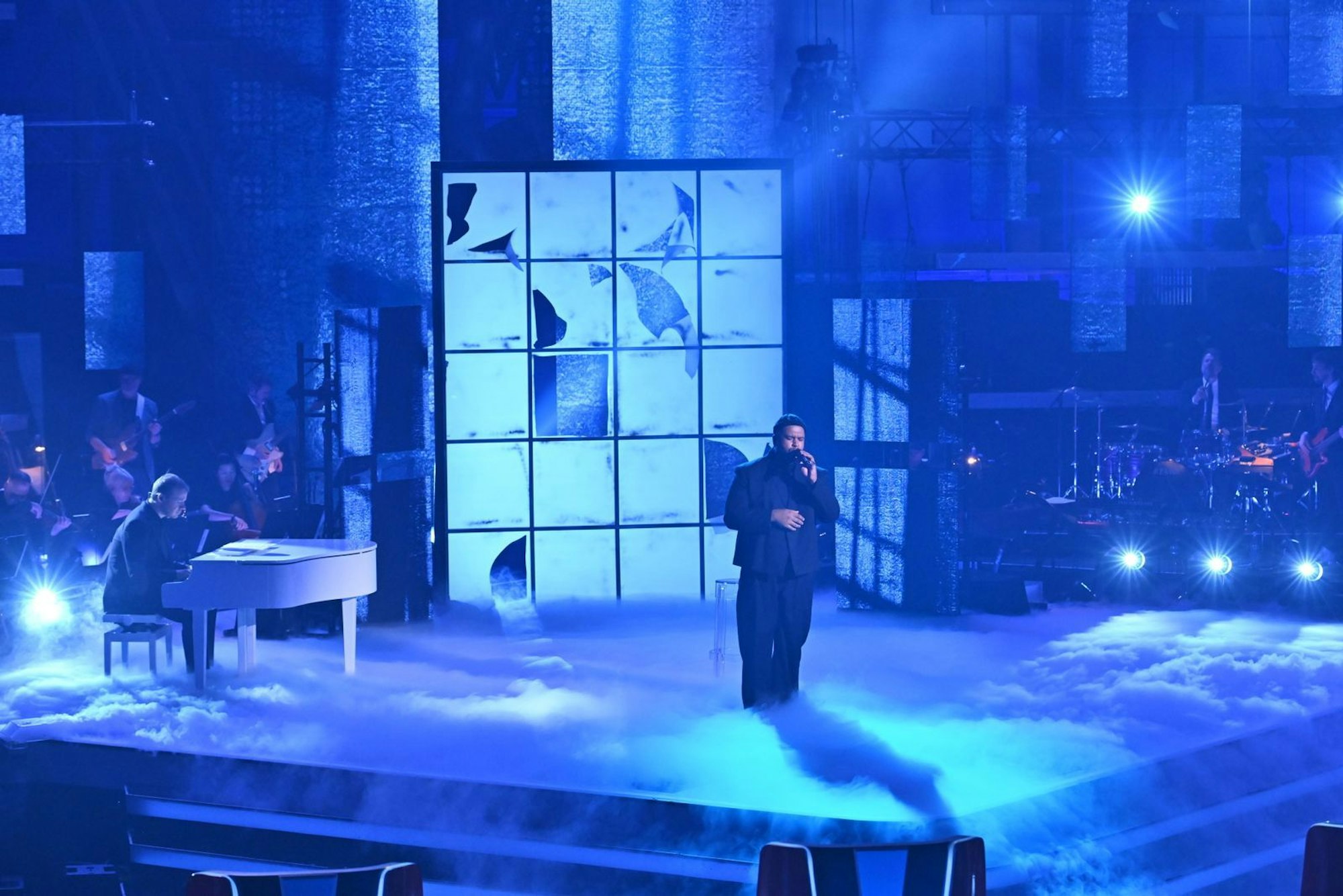 Bei Vasco bekommt Coach Shirin David ganz viel Gänsehaut: „Ich hatte drei Gänsehautschübe über den ganzen Song verteilt!“ (Bild: Joyn/Claudius Pflug)