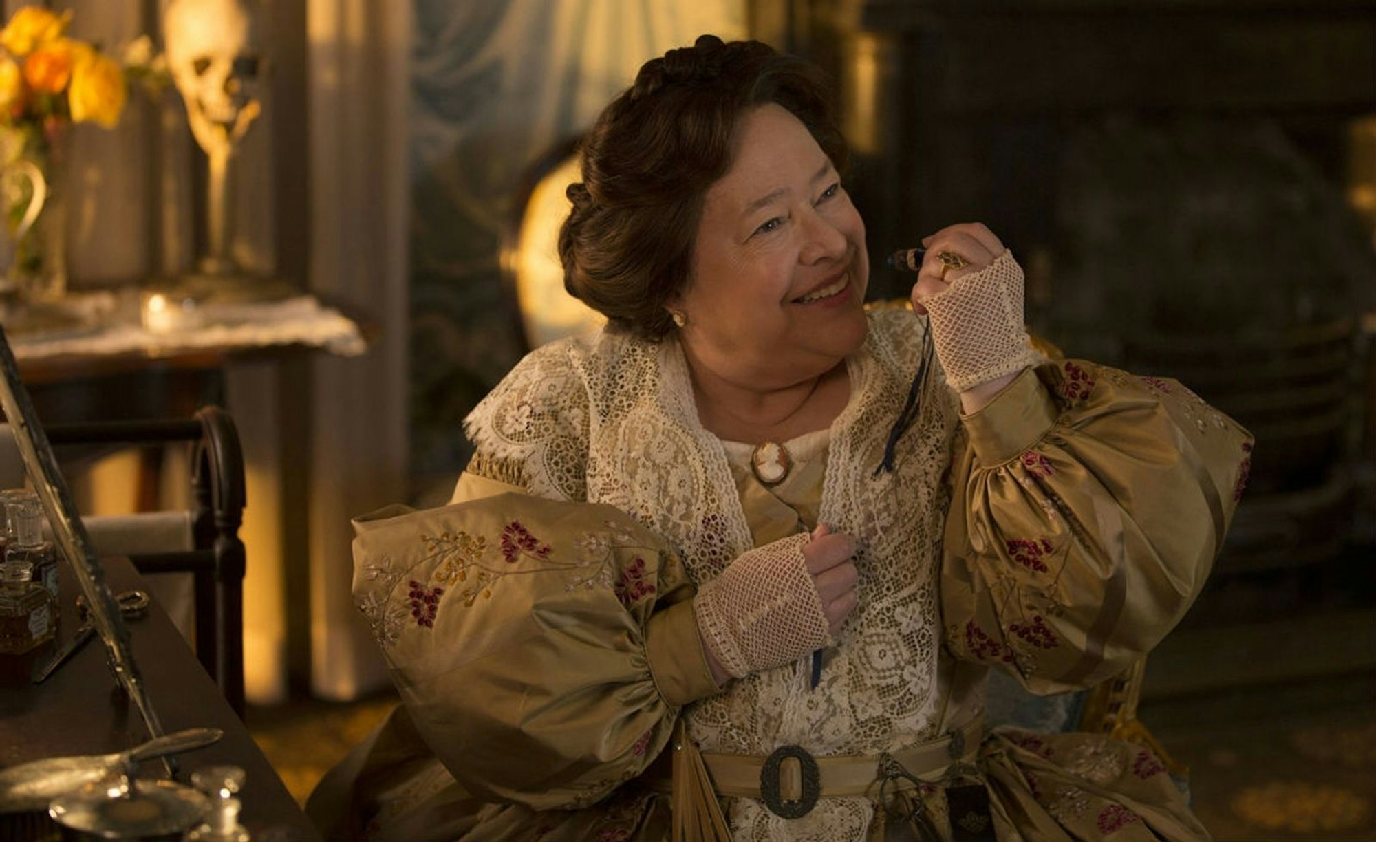Seit 2013 ist Kathy Bates in wechselnden Rollen in „American Horror Story“ zu sehen. (Bild: Fox)