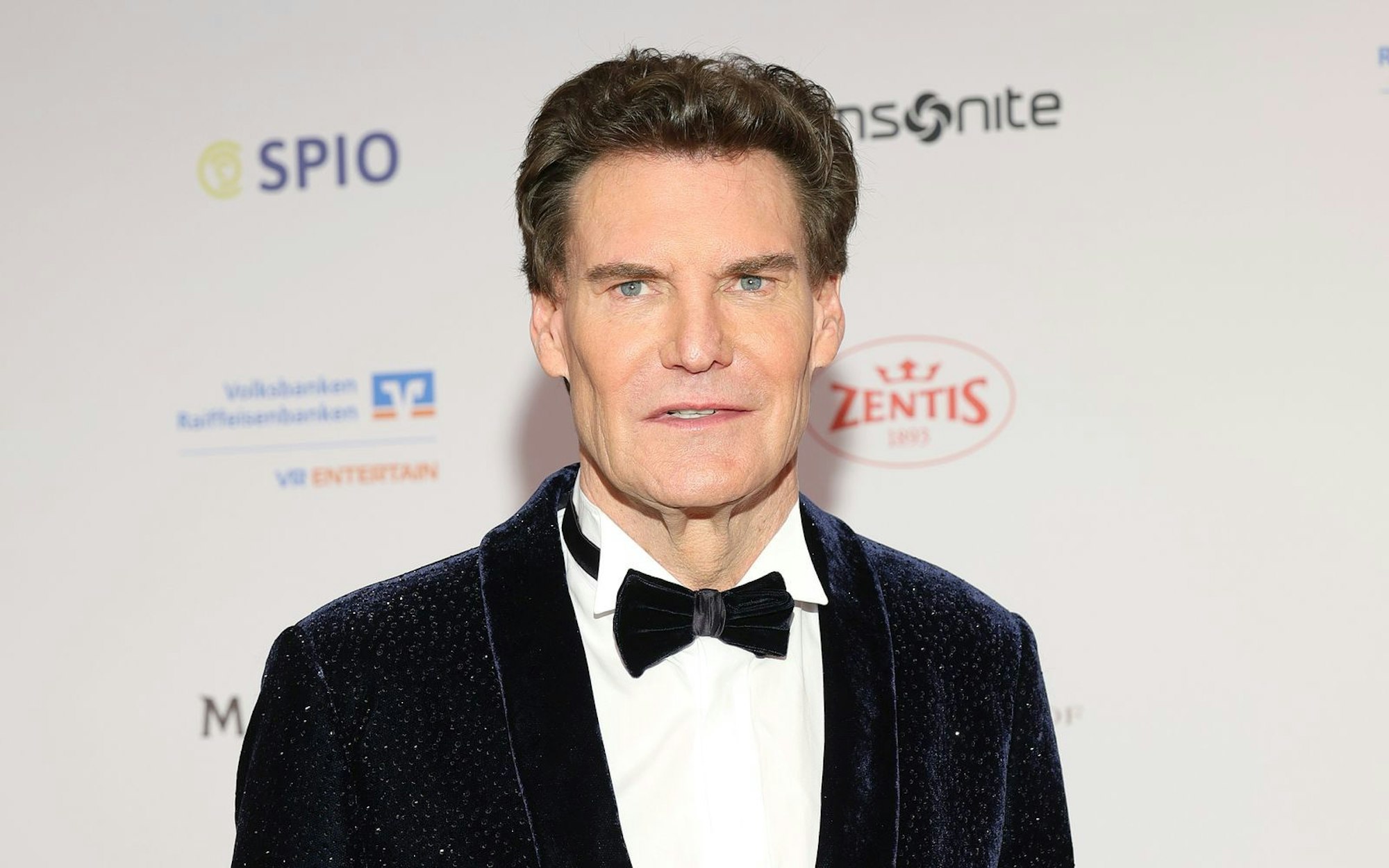 Via Instagram hatte Carsten Maschmeyer eine klare Botschaft an „Helikopter-Eltern“ in petto. (Bild: Getty Images / Andreas Rentz)