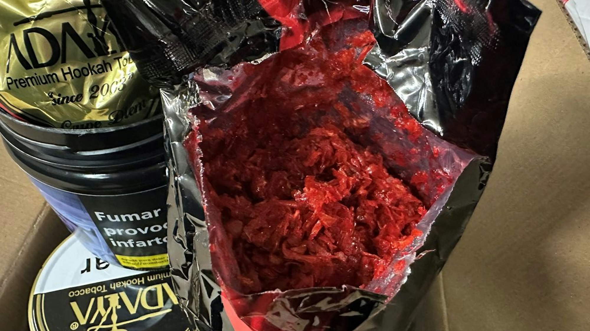 Zollkontrolle in Shisha-Bars: Über 200kg Tabak sichergestellt.