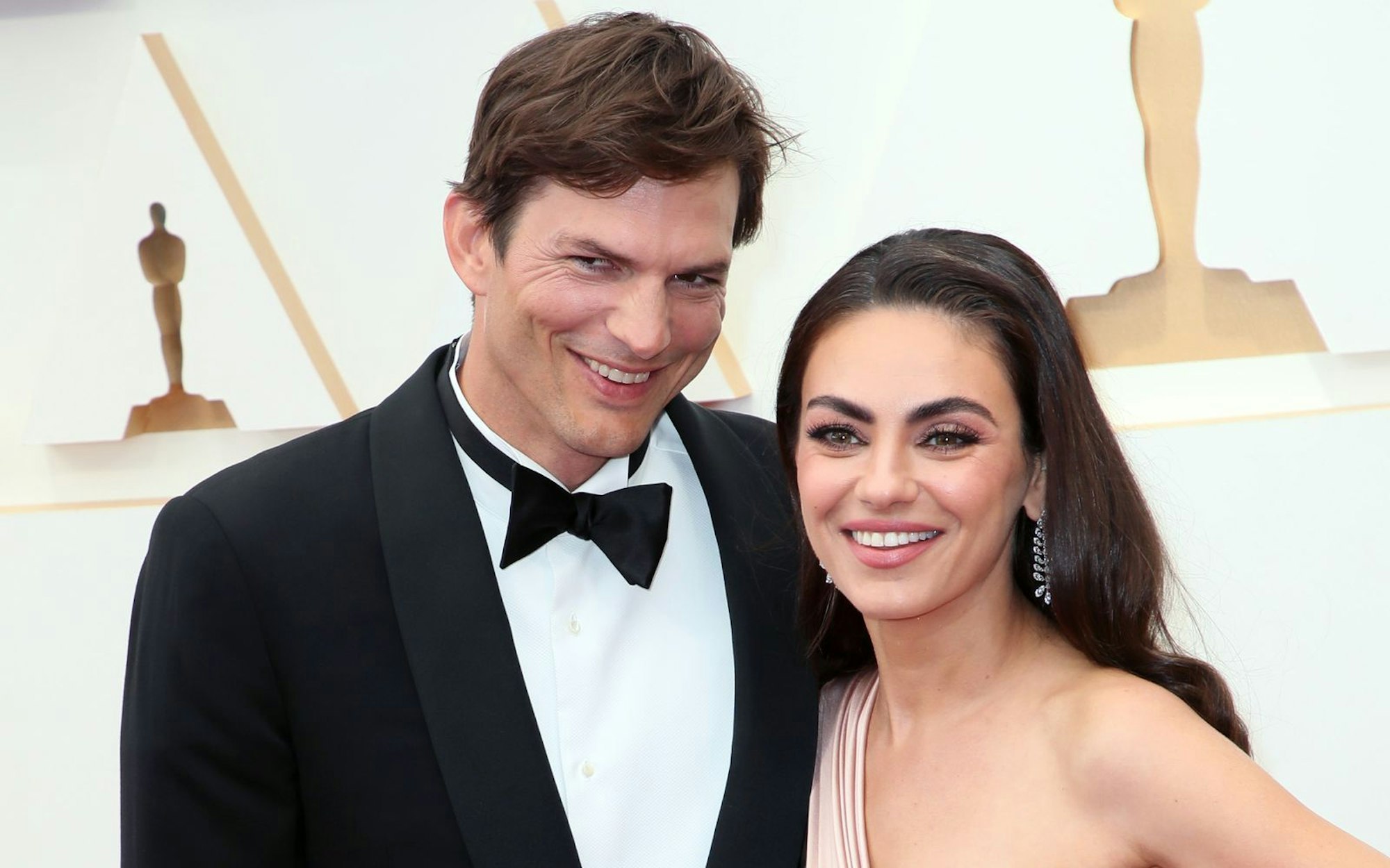 Seit Mitte 2012 sind Mila Kunis und Ashton Kutcher zusammen, 2015 gaben sie sich klammheimlich das Ja-Wort. (Bild: David Livingston/Getty Images)