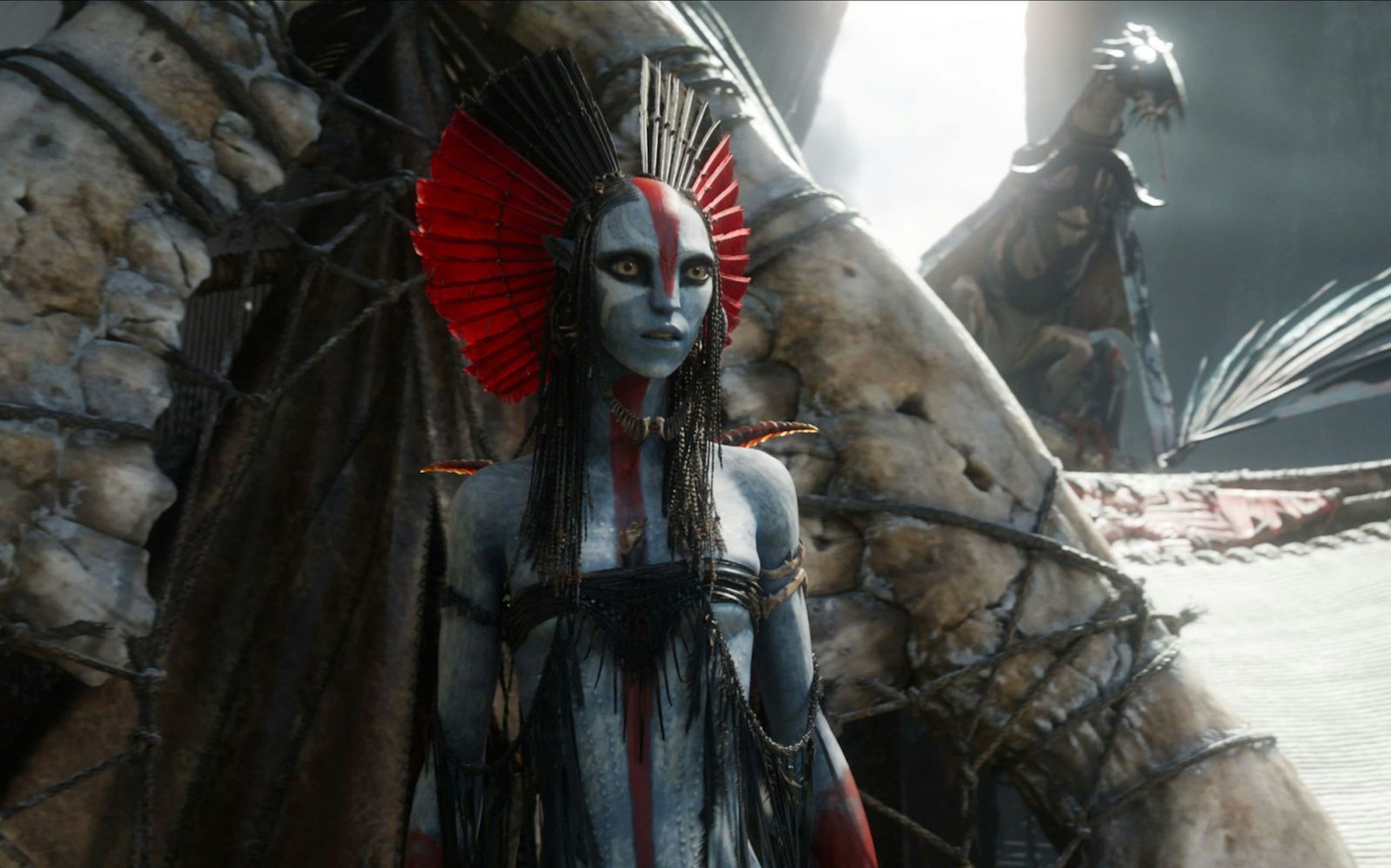 Die mysteriöse Varang (Oona Chaplin) führt einen räuberischen Clan auf Pandora an. (Bild: 20th Century Studios/Disney)