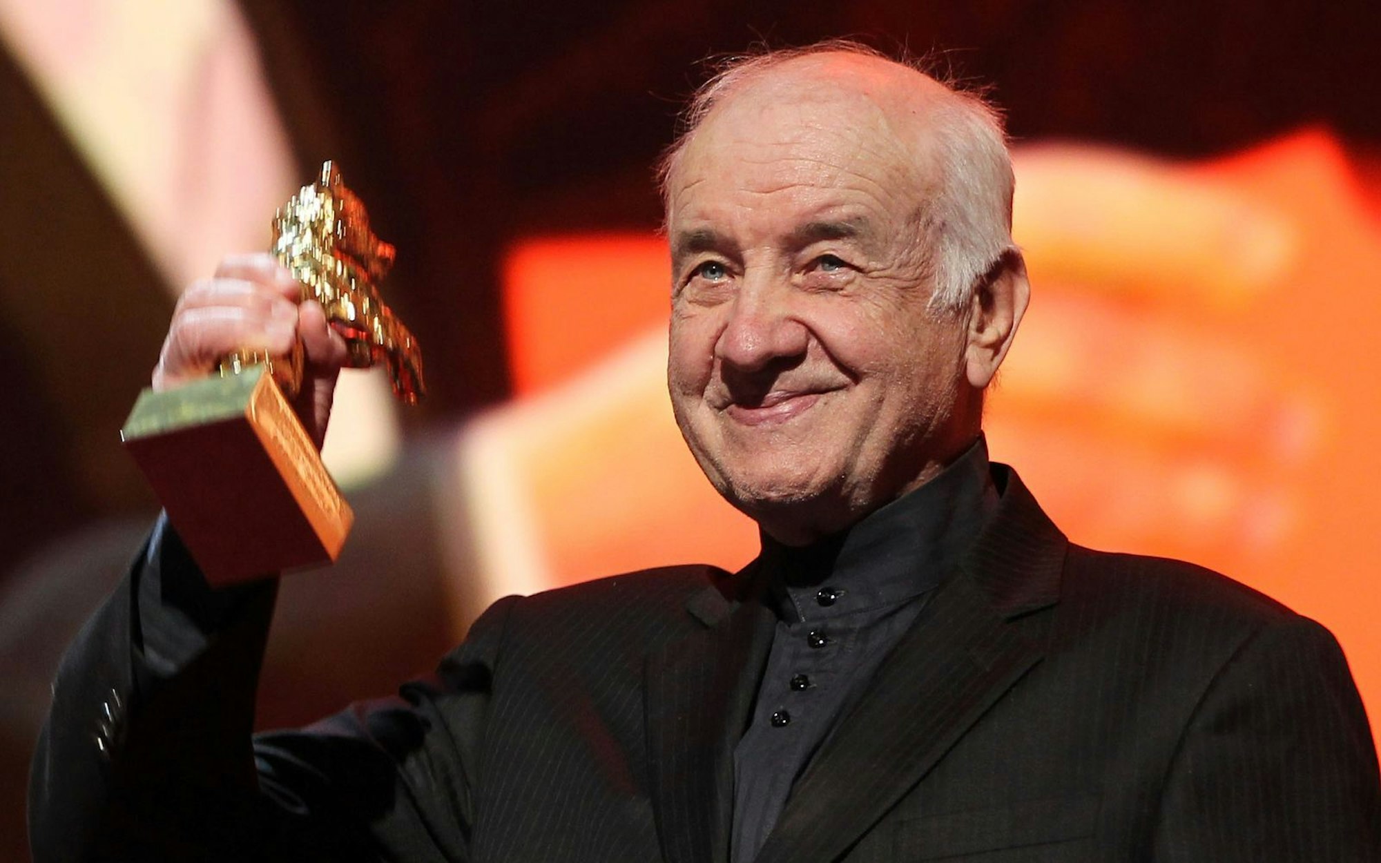 2011 erhielt Armin Mueller-Stahl den Goldenen Ehrenbären der Berliner Filmfestspiele. (Bild: 2011 Getty Images/Sean Gallup)