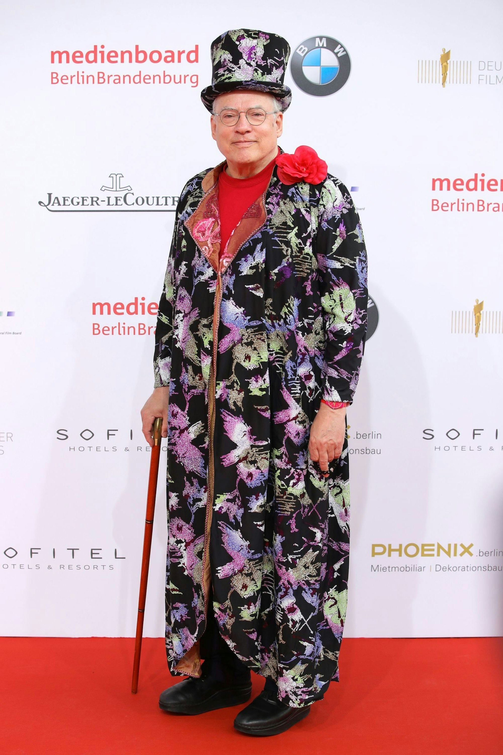 Rosa von Praunheim liebte den schillernden Auftritt. (Bild: Getty Images/Andreas Rentz)