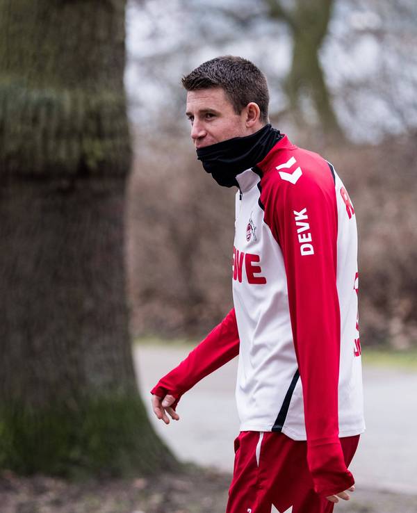 Dominique Heintz auf dem Weg zum FC-Training.