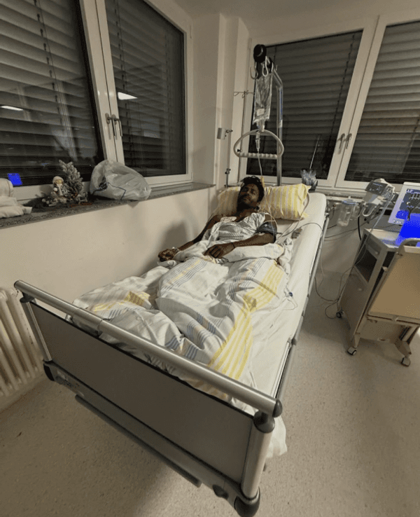 Biyon Kattilathu musste wegen des Verdachts auf einen Herzinfarkt ins Krankenhaus.