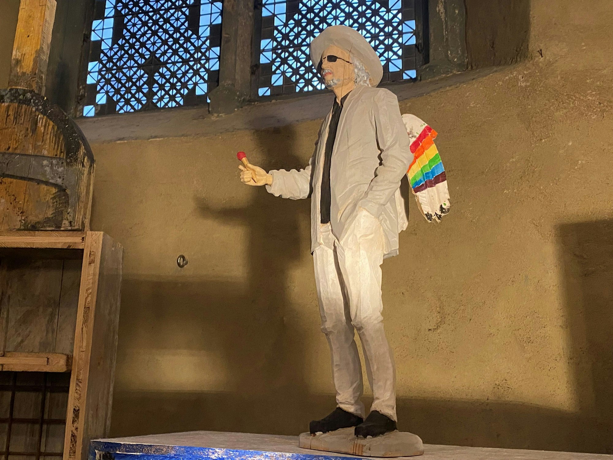 Eine Krippenfigur in der Kirche St. Gereon