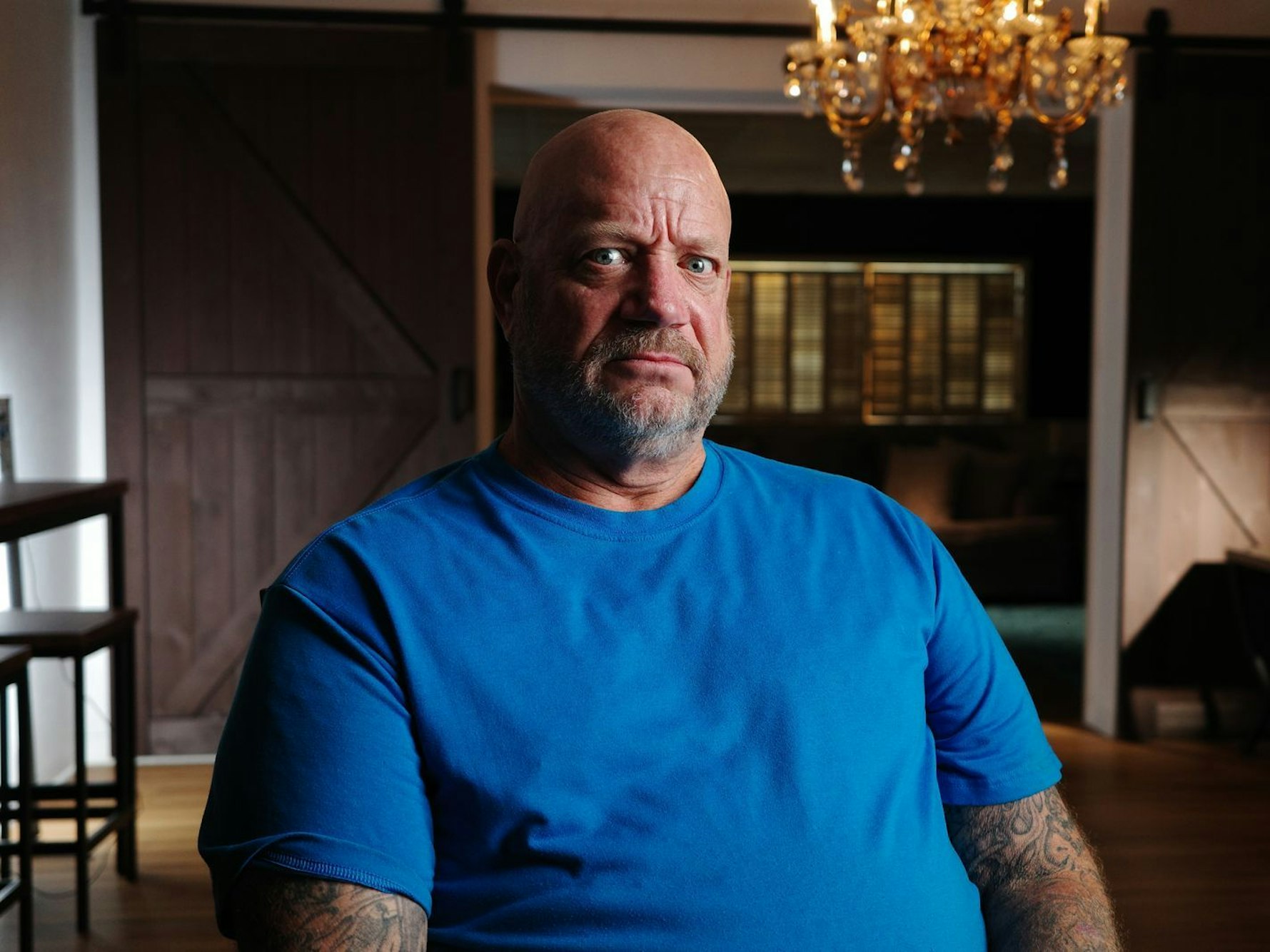 Ex-Juwelendieb Larry Lawton ist sich über die Louvre-Räuber sicher: „Sie haben so viele Spuren hinterlassen, eindeutig keine Profis.“ (Bild: Warner Bros Discovery)