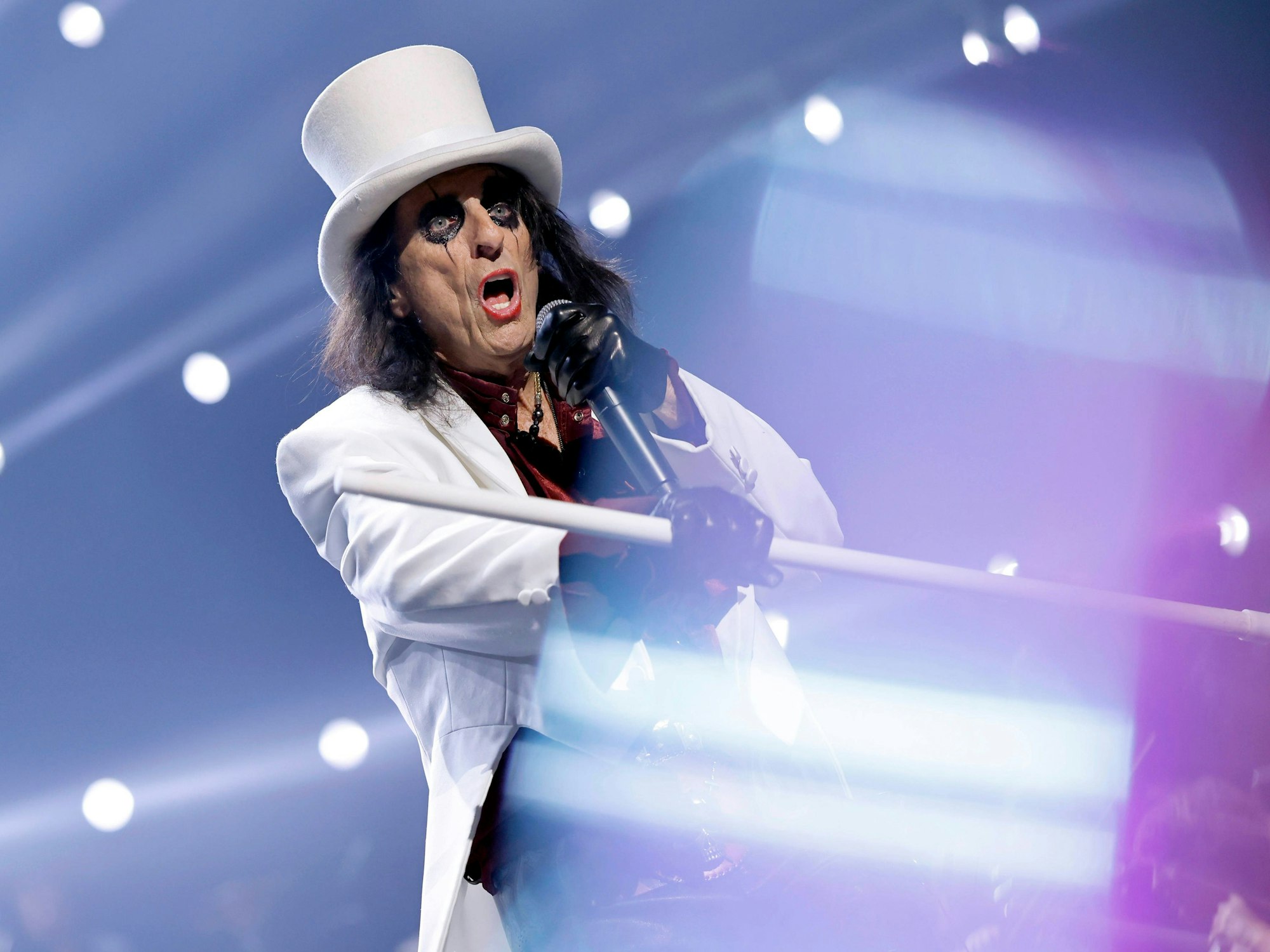 Alice Cooper live bei der „Night of the Proms“ 2025 in der Lanxess-Arena.